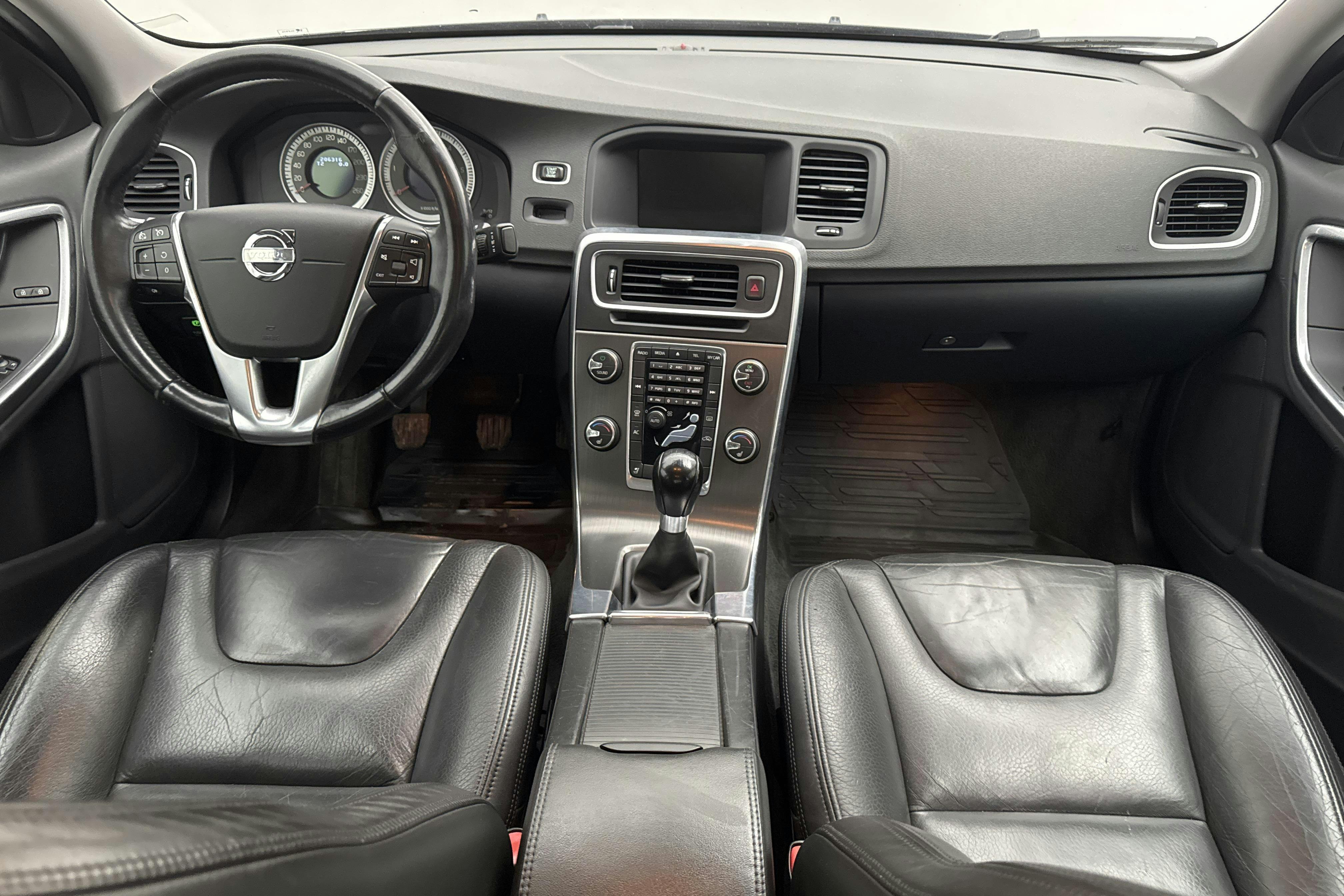 Volvo S60 1.6D DRIVe (115hk) - 206 310 km - Manual - black - 2011
