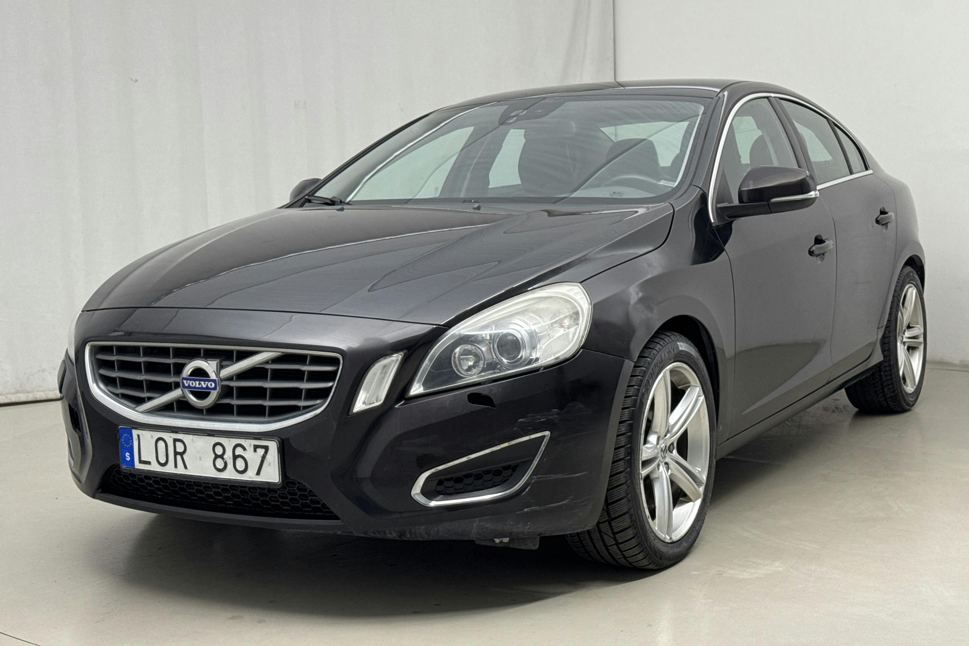 Volvo S60 1.6D DRIVe (115hk) - 20 631 mil - Manuell - svart - 2011