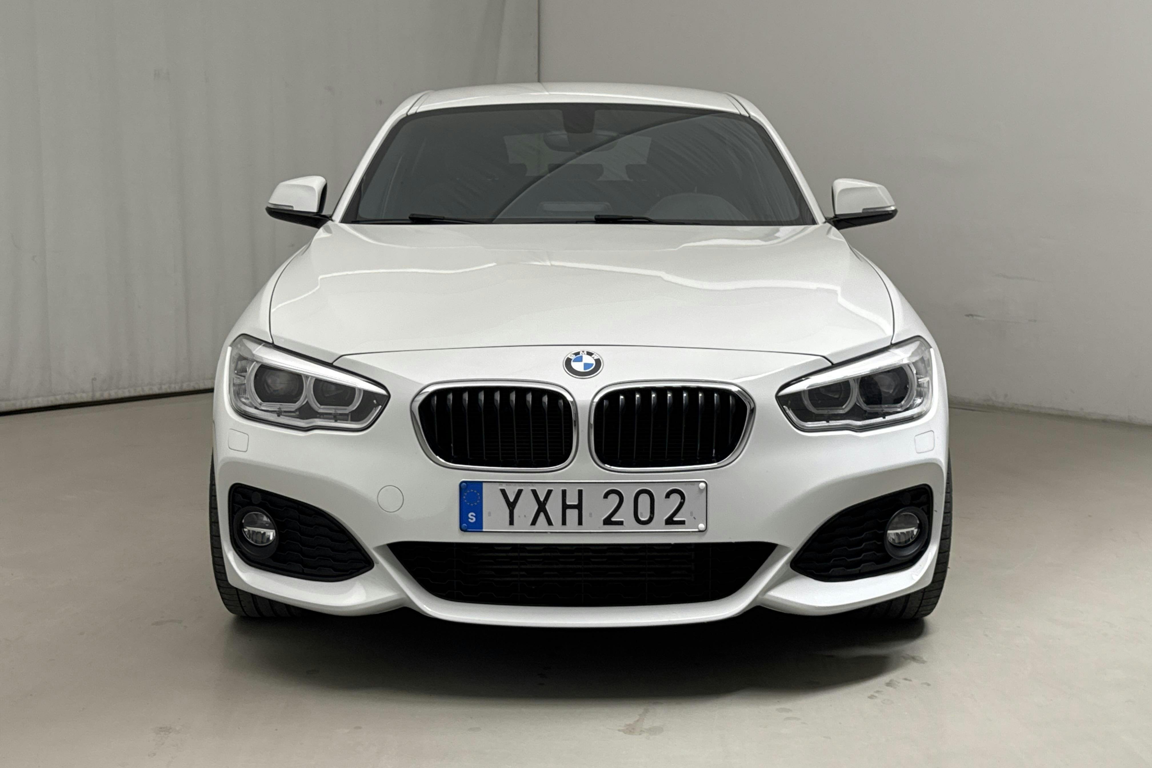 BMW 118d xDrive 5dr, F20 (150hk) - 8 213 mil - Manuell - vit - 2018