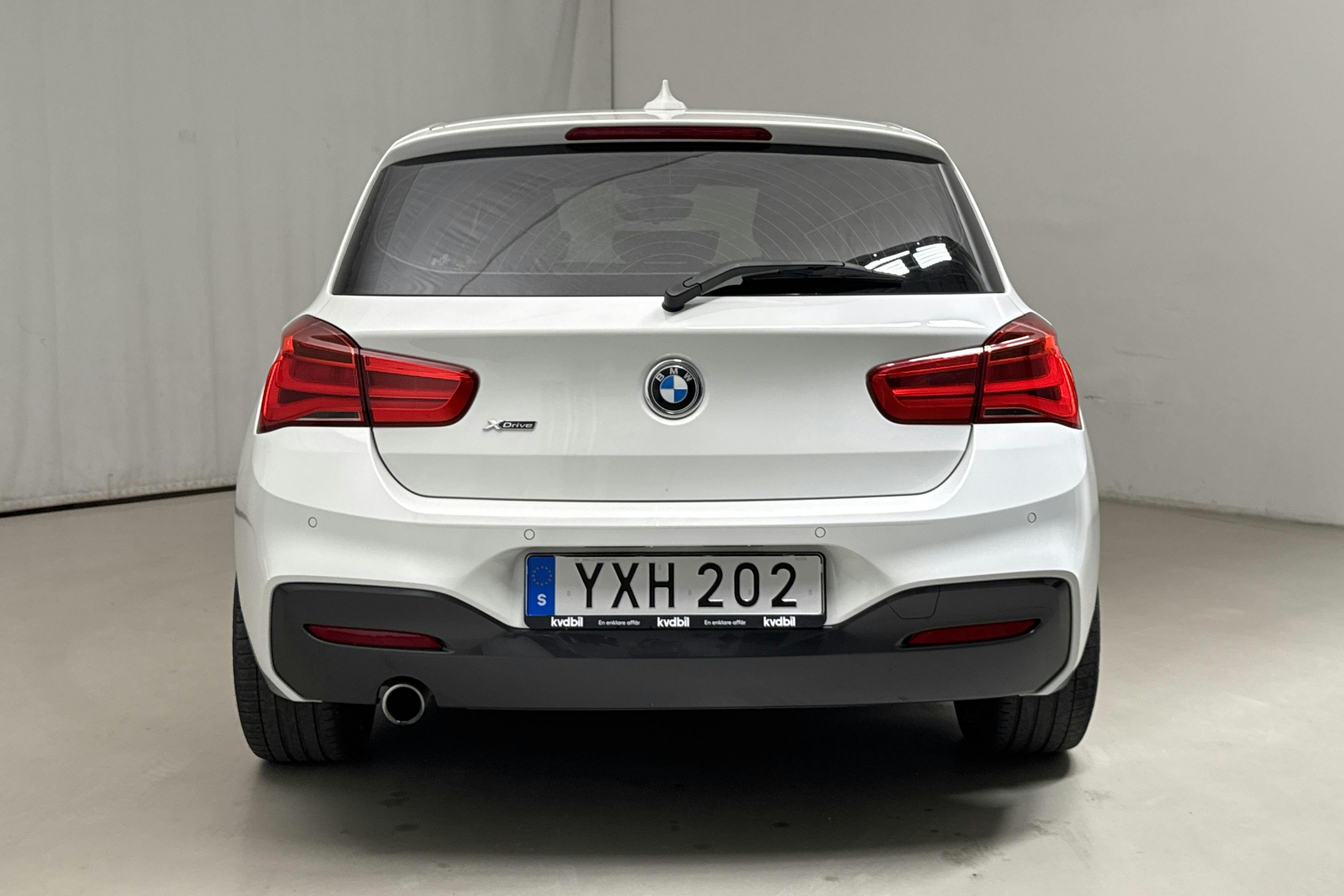 BMW 118d xDrive 5dr, F20 (150hk) - 8 213 mil - Manuell - vit - 2018
