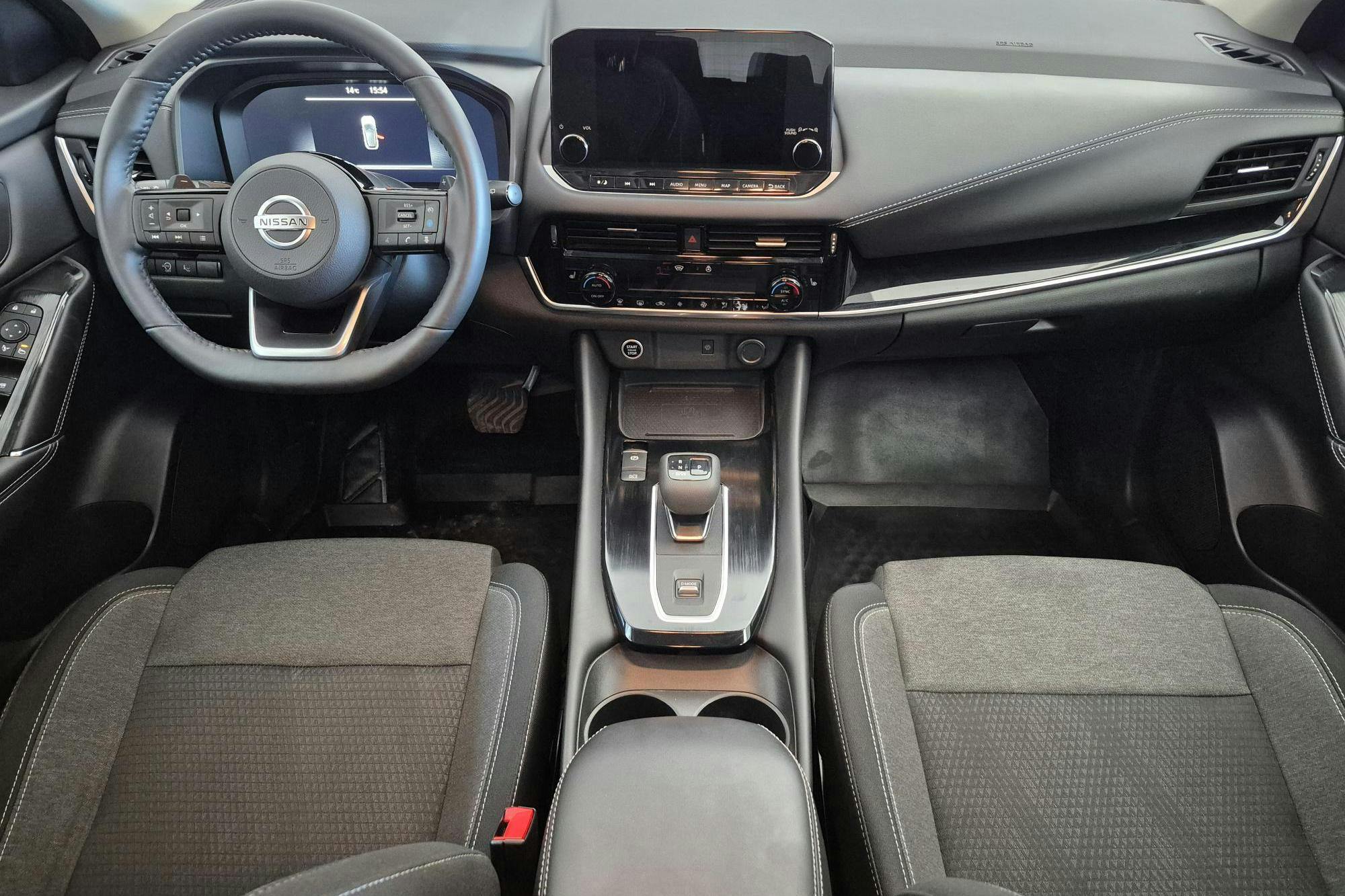 Nissan Qashqai 1.3 MHEV (158hk) - 4 513 mil - Automat - grå - 2022