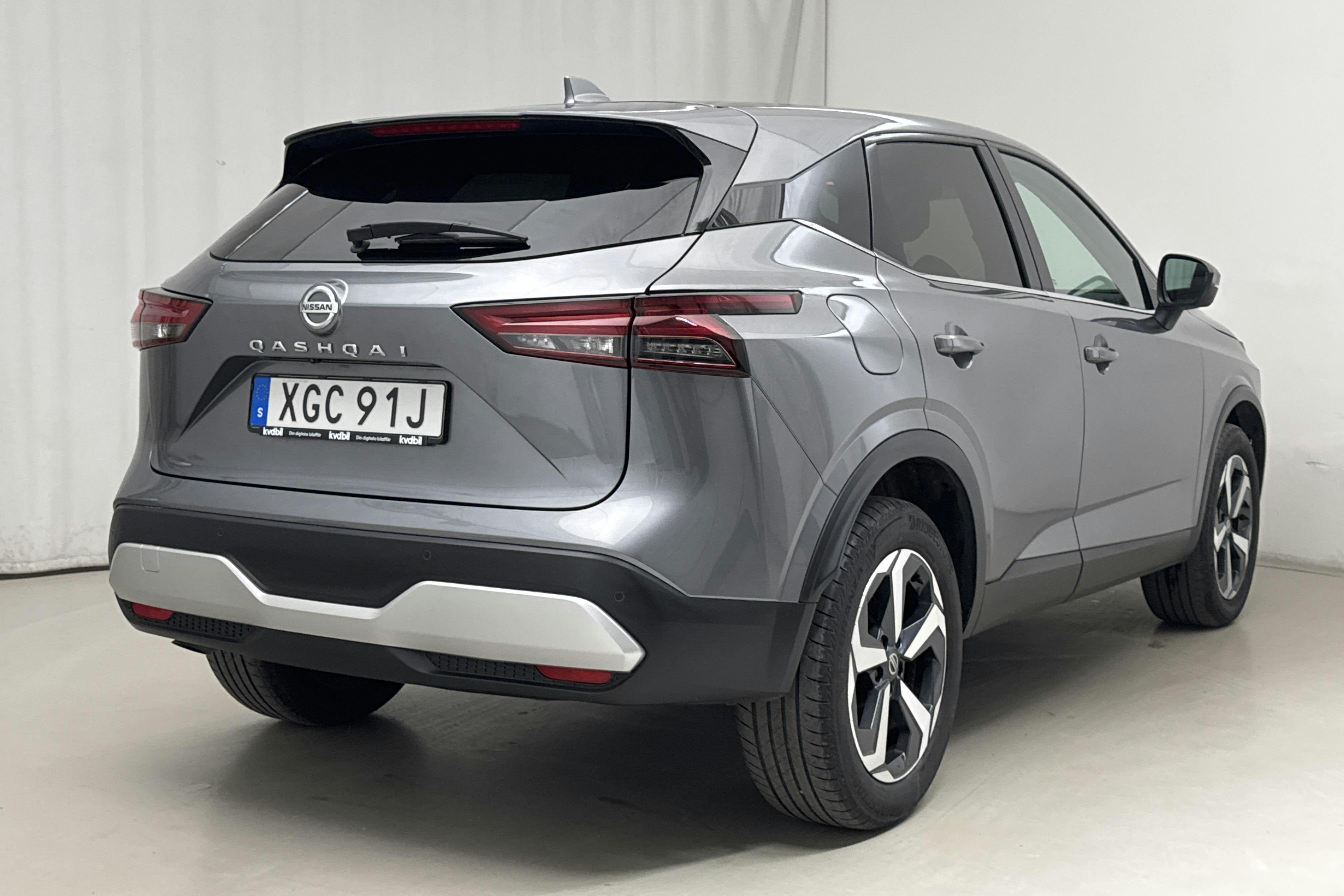 Nissan Qashqai 1.3 MHEV (158hk) - 4 513 mil - Automat - grå - 2022