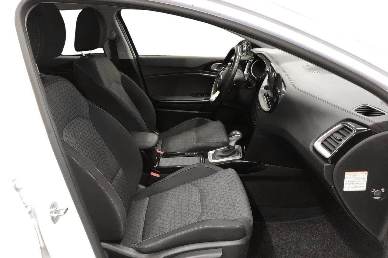KIA Ceed 1.6 Plug-in Hybrid SW (141hk) - 13 231 mil - Automat - vit - 2021