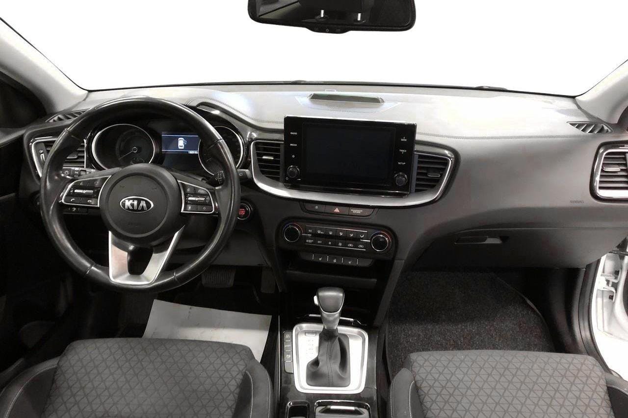 KIA Ceed 1.6 Plug-in Hybrid SW (141hk) - 13 231 mil - Automat - vit - 2021