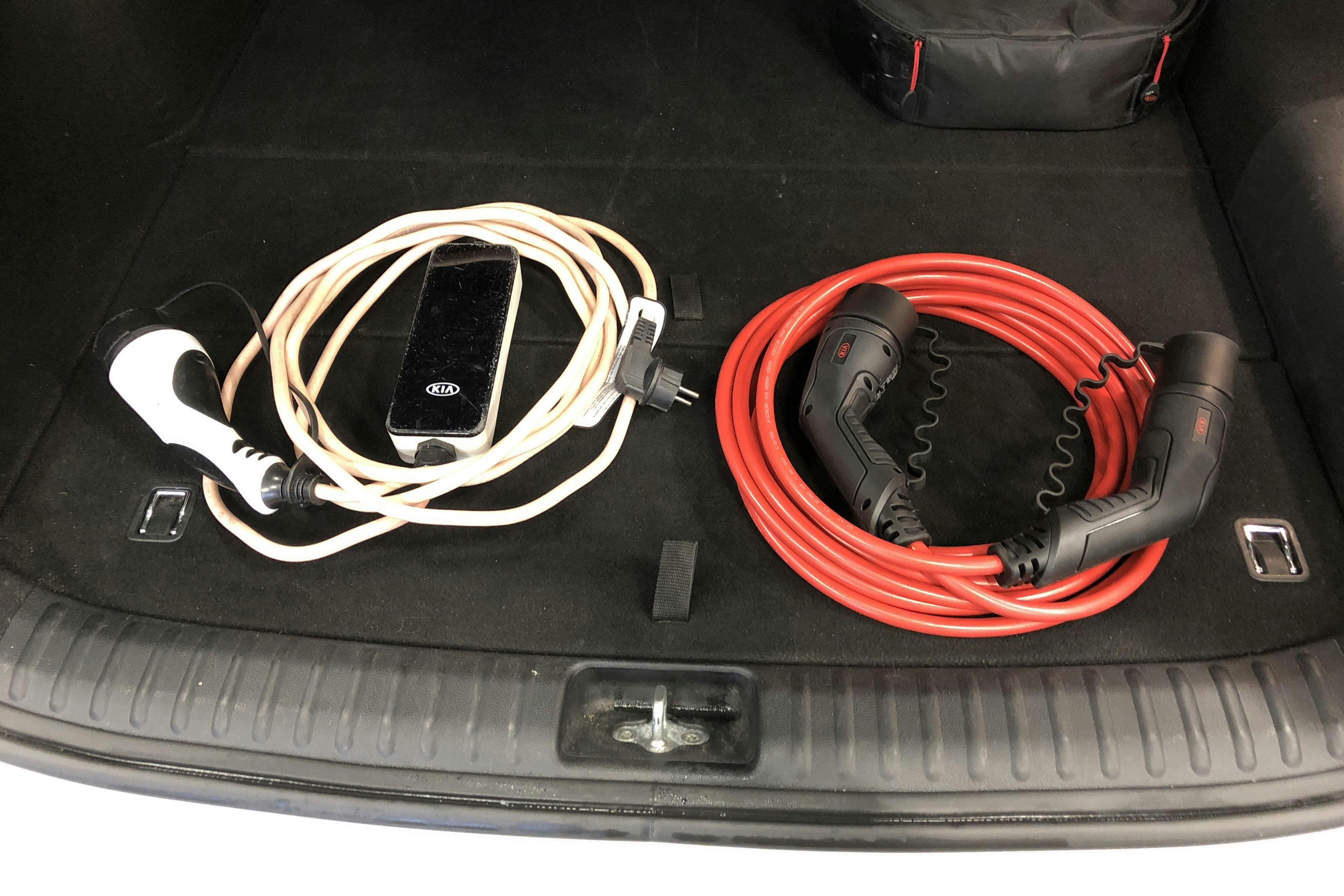 KIA Ceed 1.6 Plug-in Hybrid SW (141hk) - 13 231 mil - Automat - vit - 2021