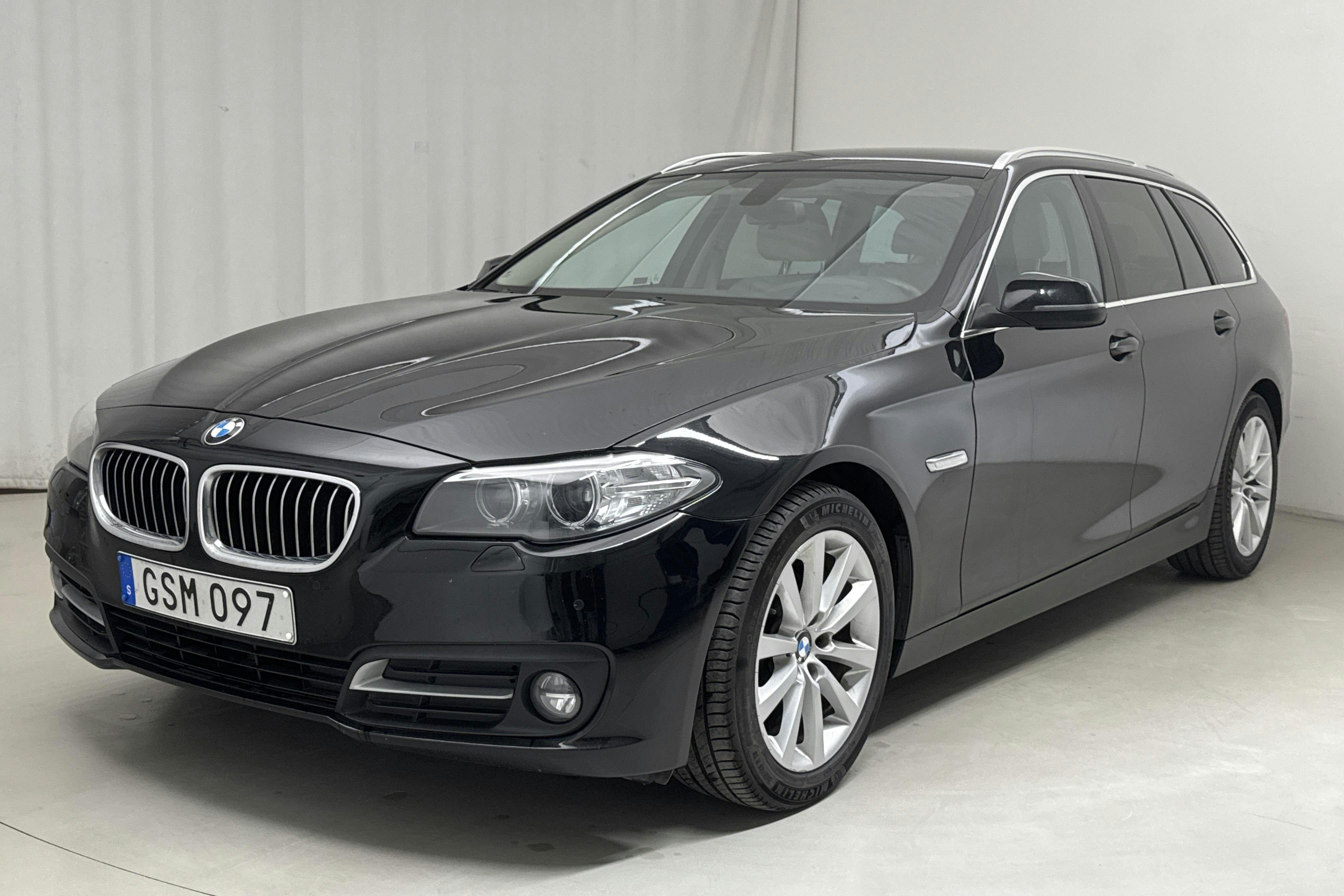BMW 520d xDrive Touring, F11 (190hk) - 106 680 km - Automatic - black - 2017