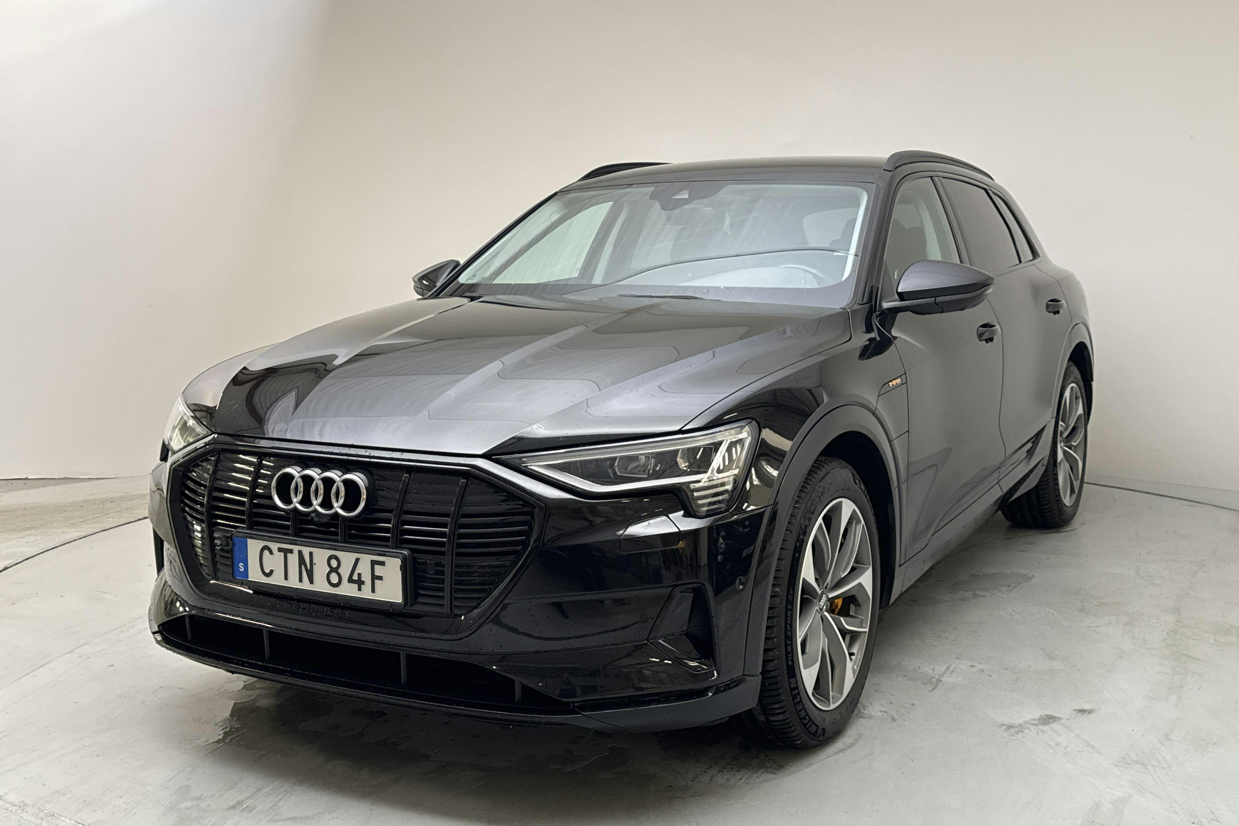 Audi e-tron 55 quattro 95 kWh (360hk) - 104 810 km - Automatic - black - 2020