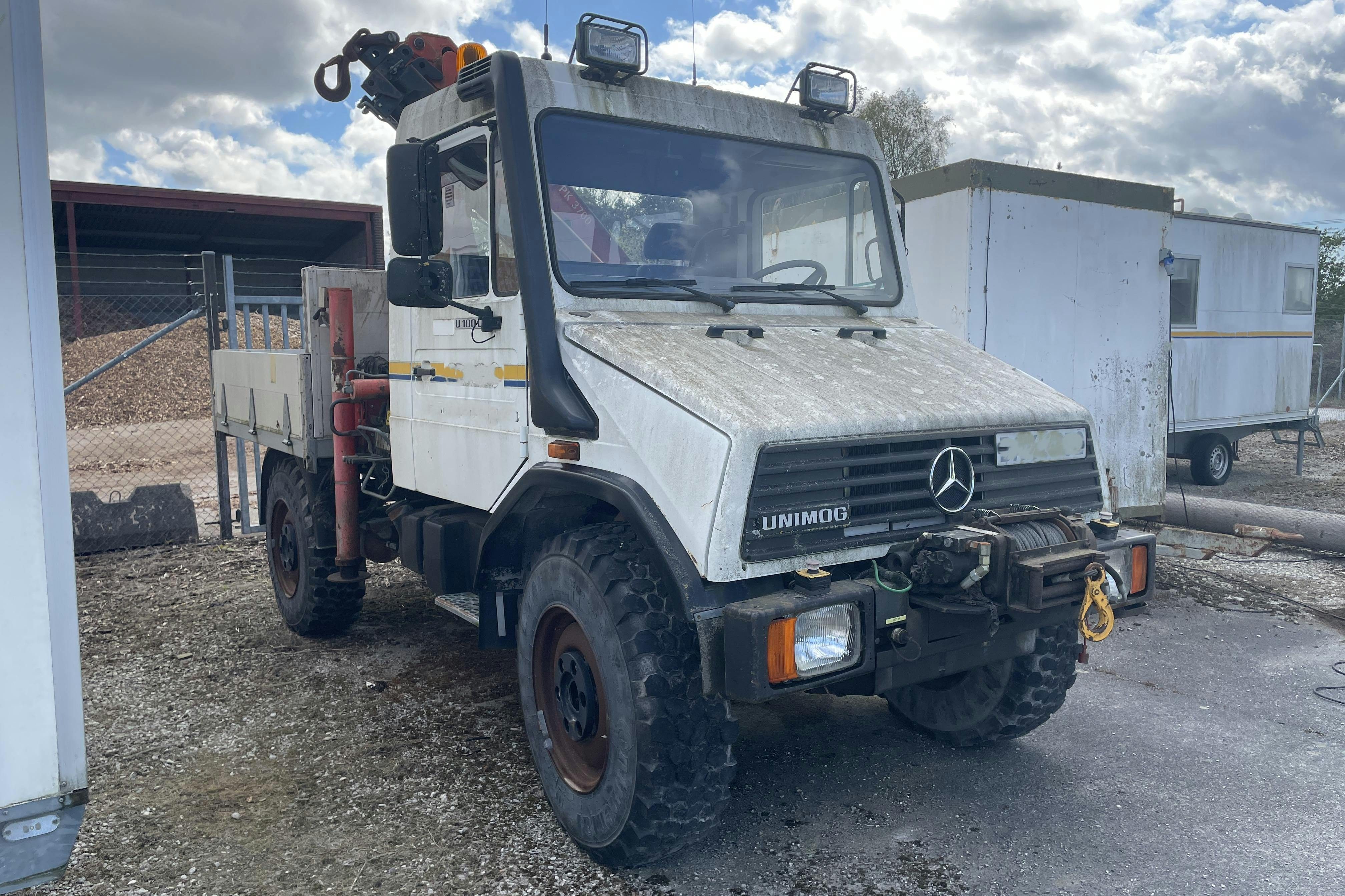 UNIMOG U100L - 248 537 km - Manuell - vit - 1996