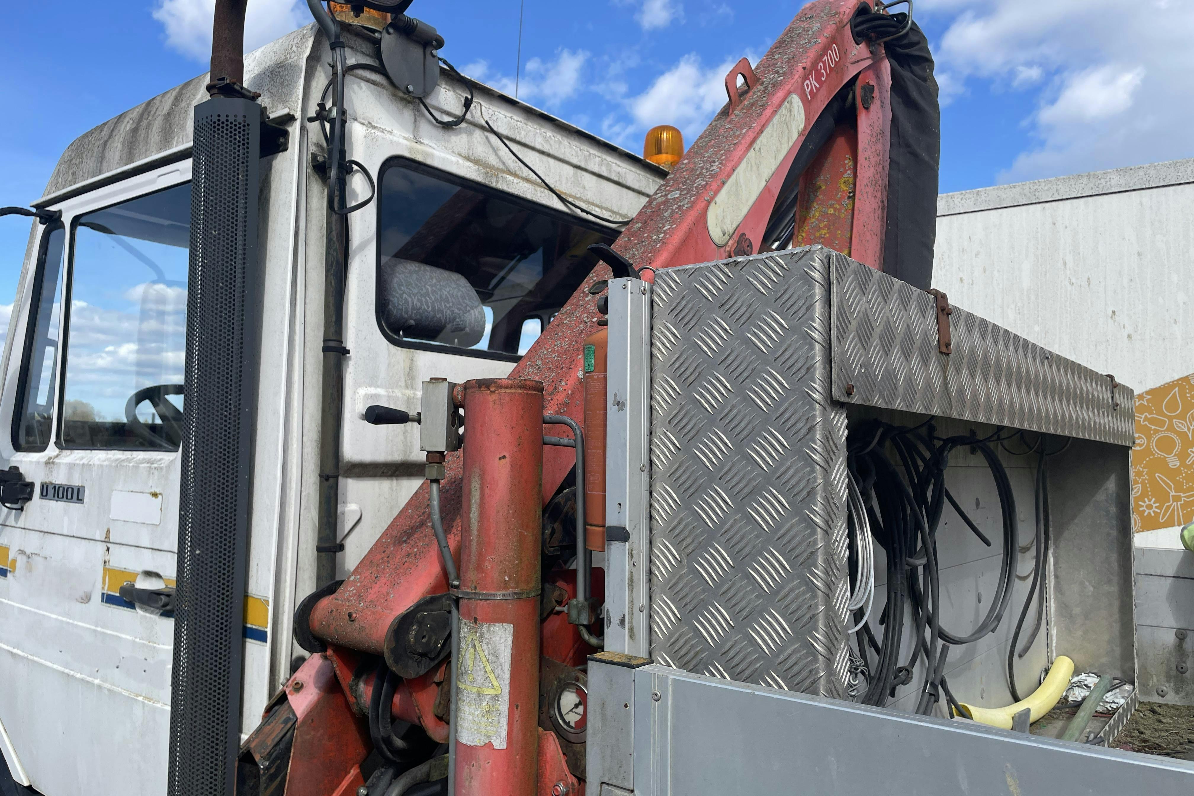 UNIMOG U100L - 248 537 km - Manuell - vit - 1996