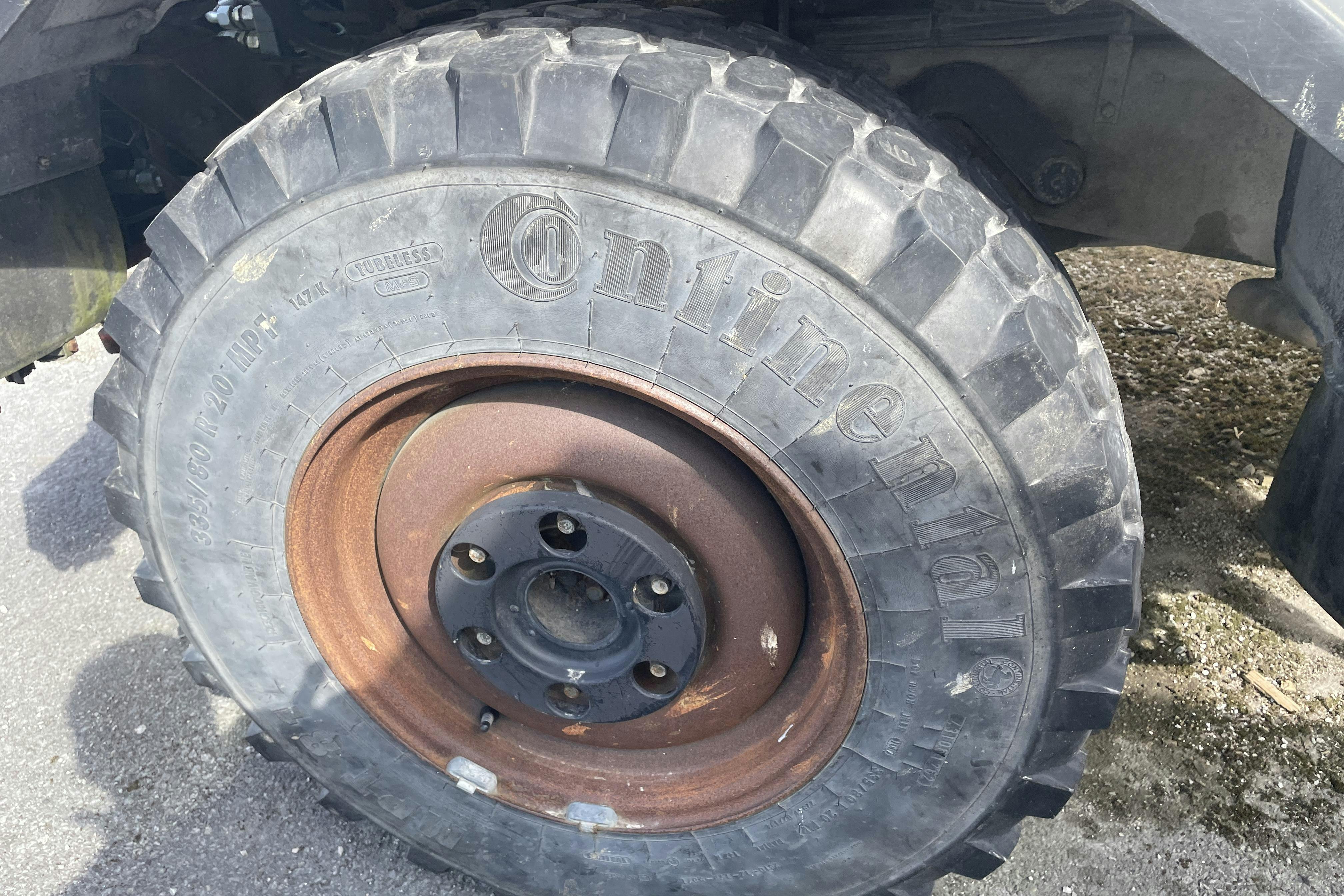 UNIMOG U100L - 248 537 km - Manuell - vit - 1996