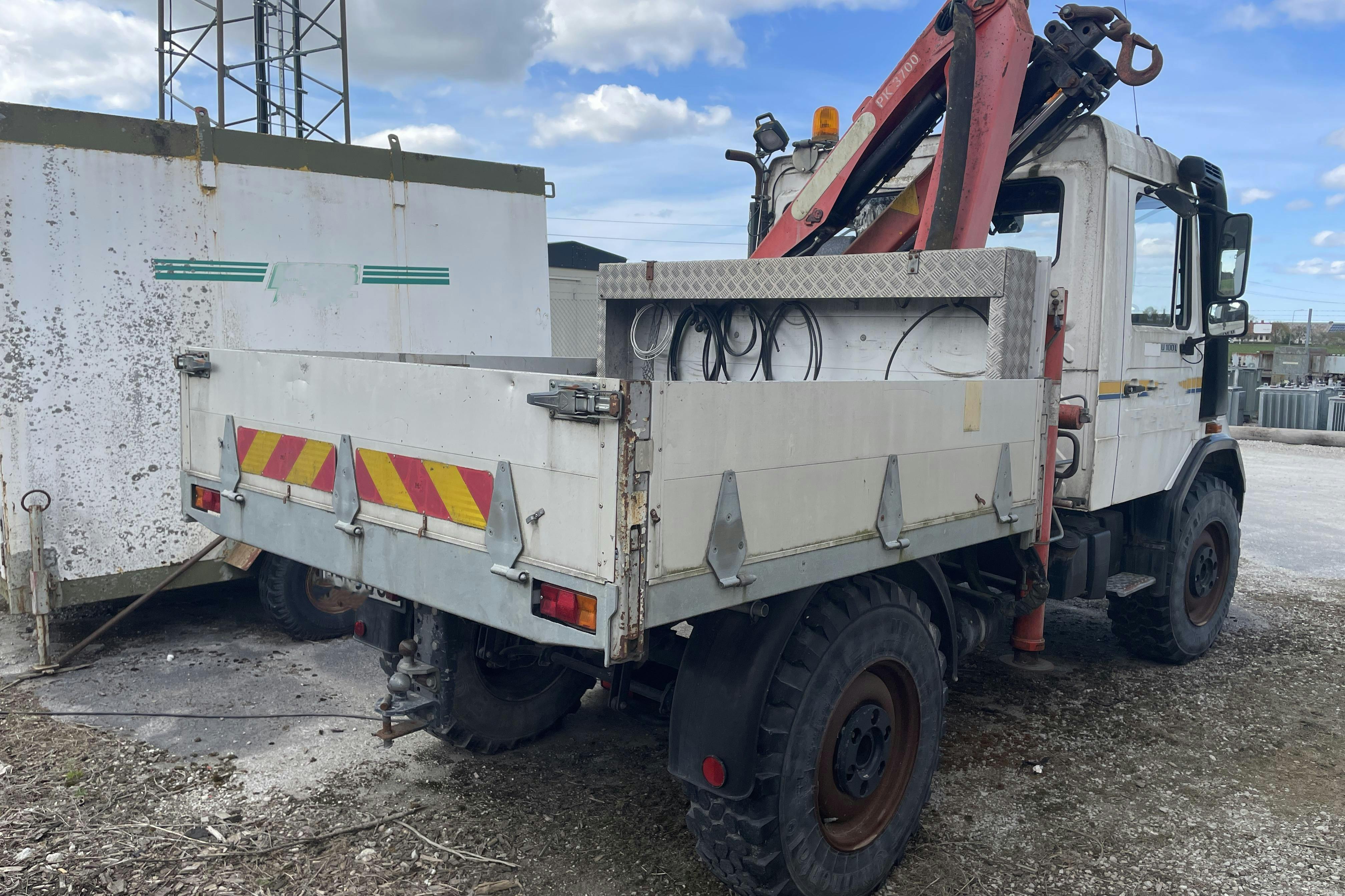 UNIMOG U100L - 248 537 km - Manuell - vit - 1996