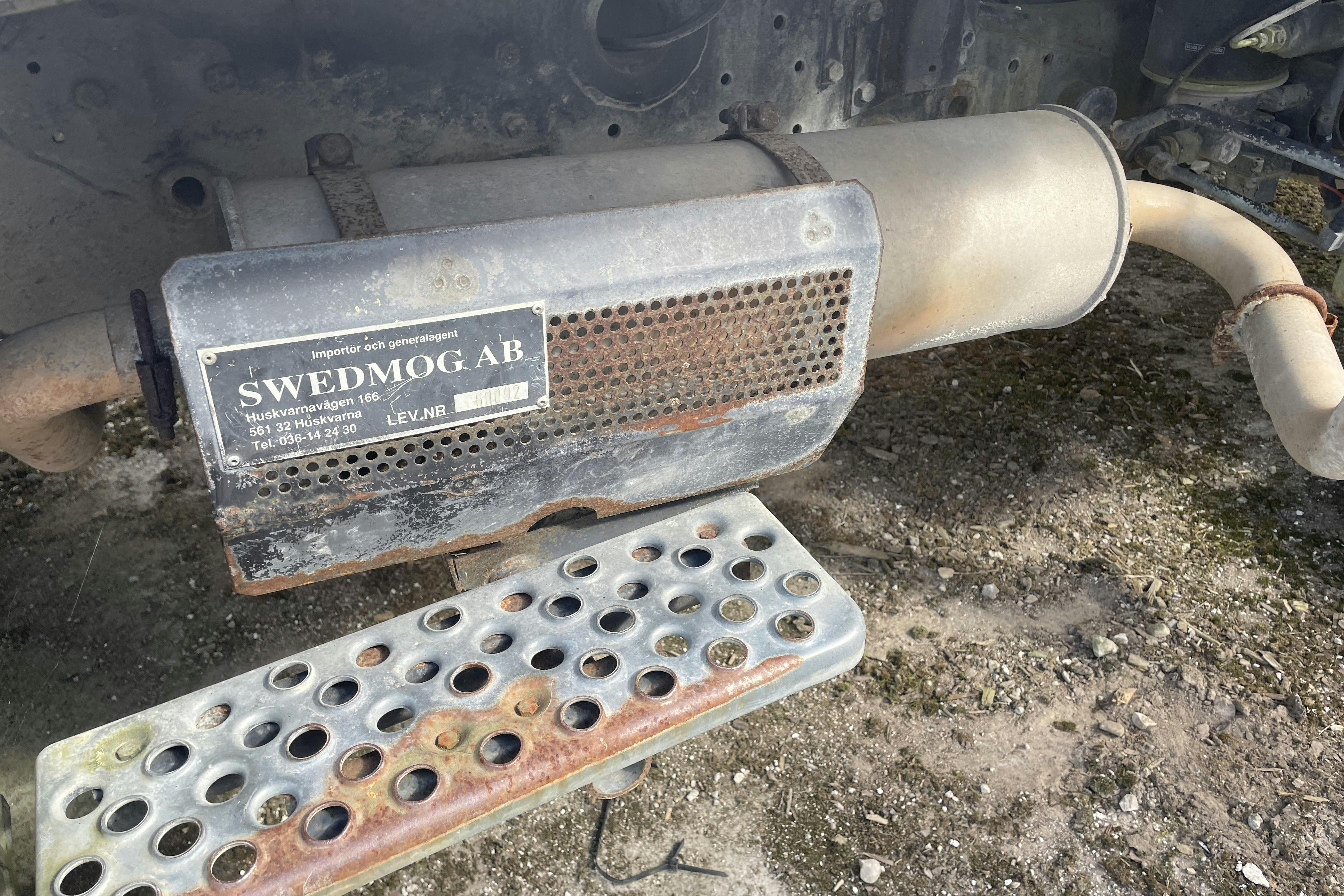 UNIMOG U100L - 248 537 km - Manuell - vit - 1996