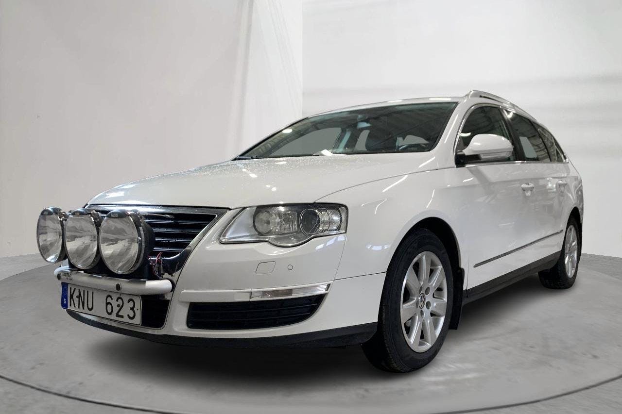 VW Passat 2.0 TDI Variant 4-Motion (140hk) - 19 829 mil - Manuell - vit - 2010