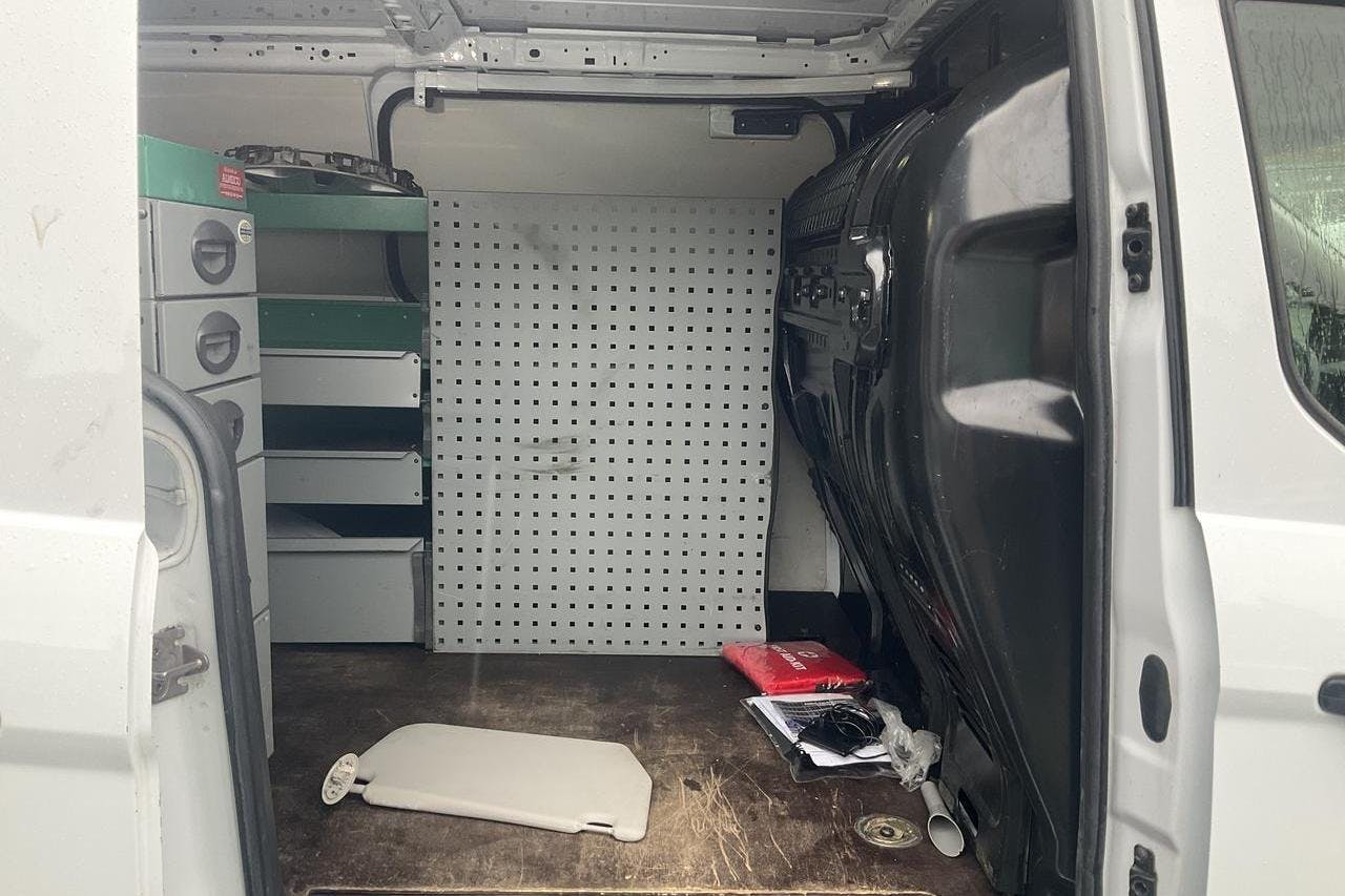 Ford Transit Connect 1.5 TDCi (100hk) - 19 606 mil - Automat - vit - 2018