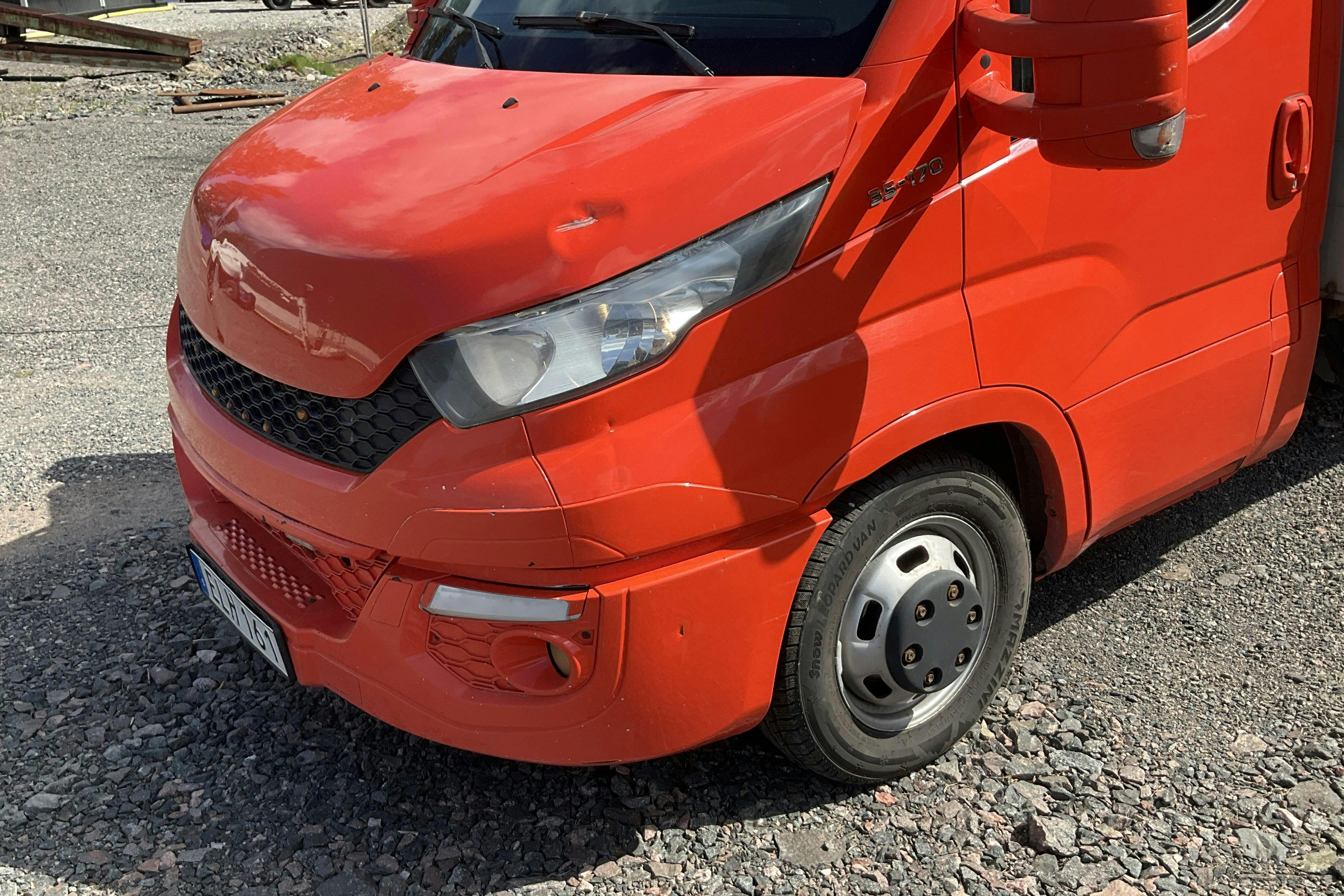 Iveco Daily 35 3.0 (170hk) - 44 641 mil - Manuell - 2014