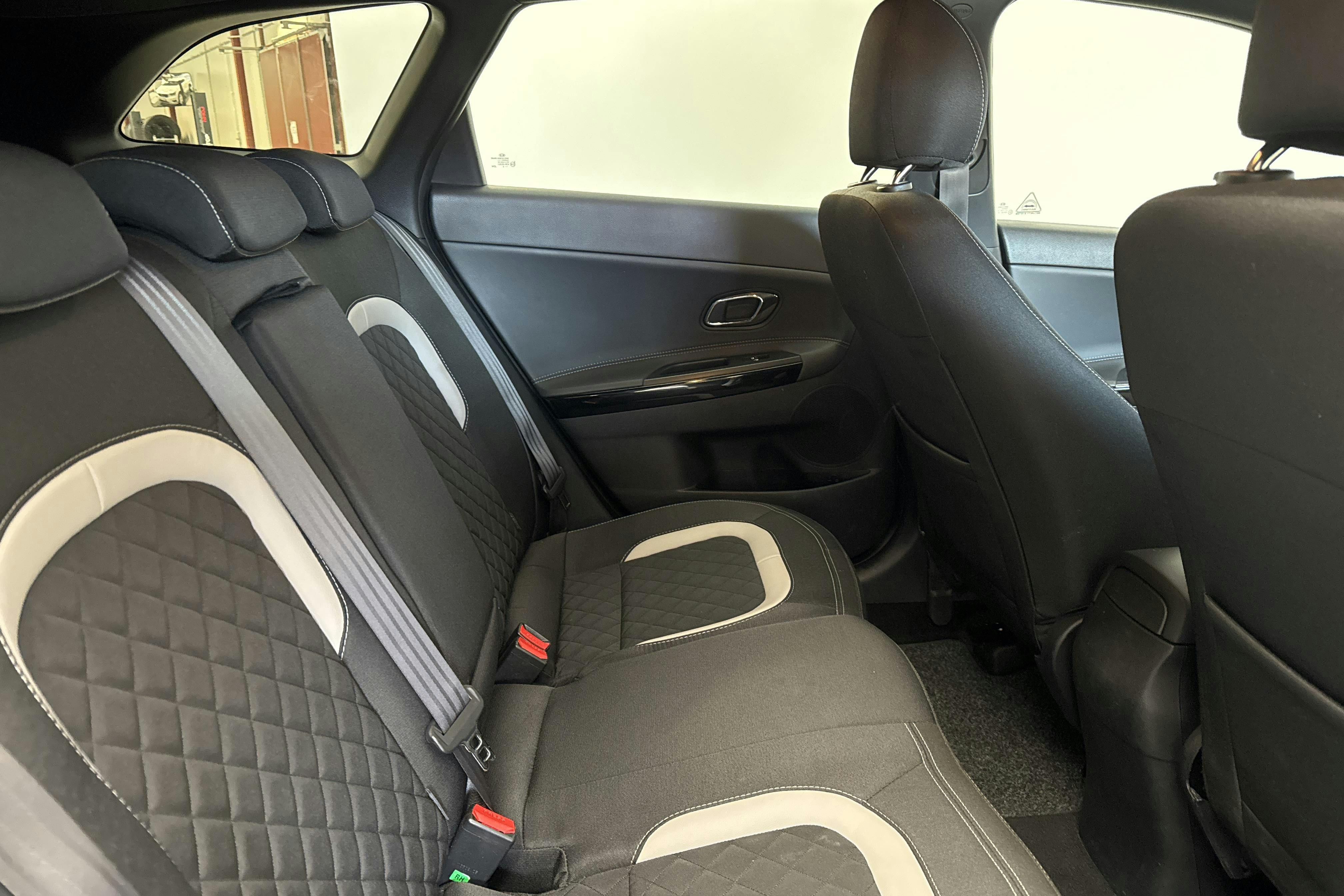 KIA Cee'd 1.6 SW (135hk) - 7 355 mil - Automat - vit - 2018