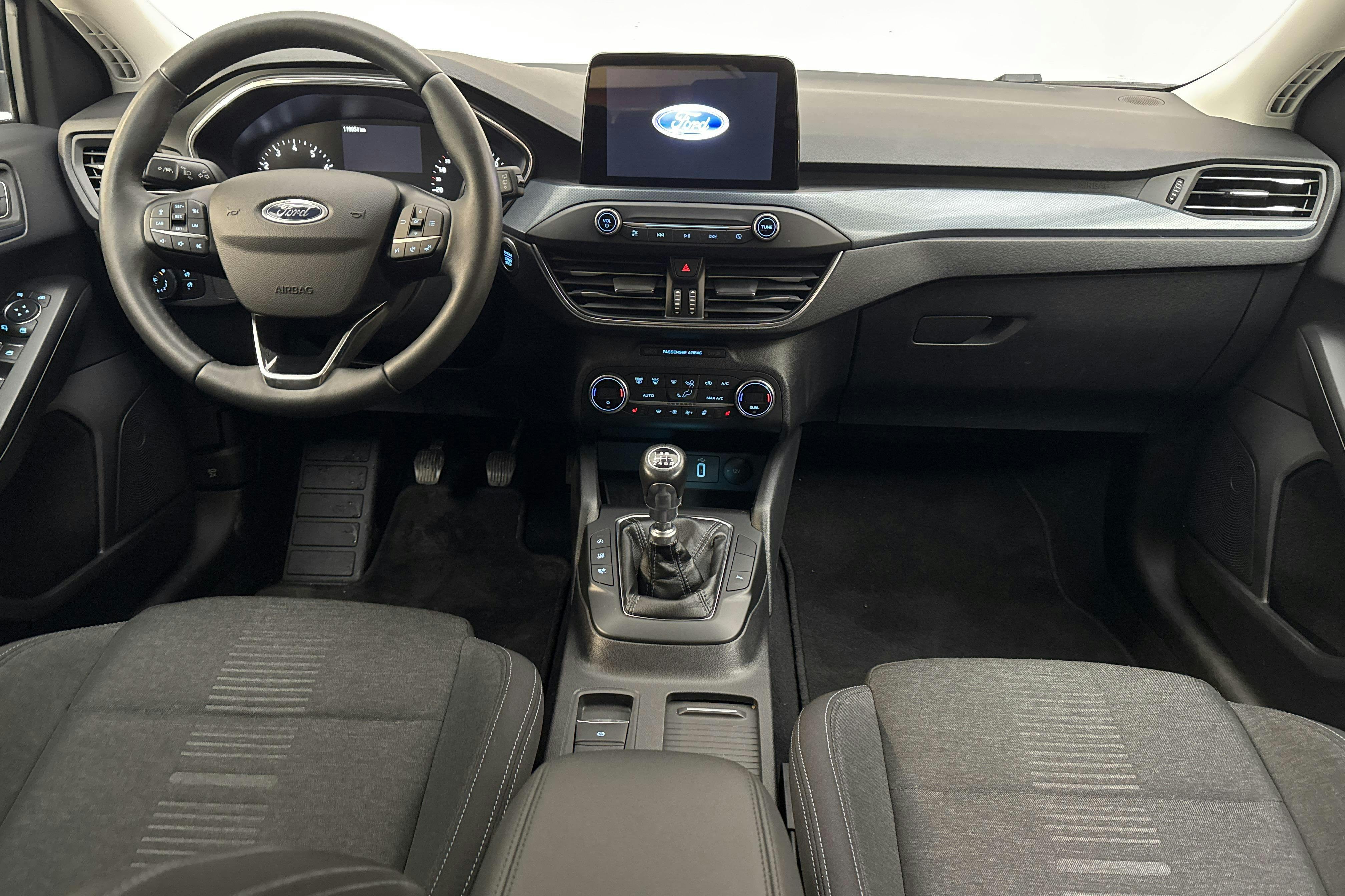 Ford Focus Active Kombi 1.0T EcoBoost MHEV (125hk) - 11 095 mil - Manuell - blå - 2021
