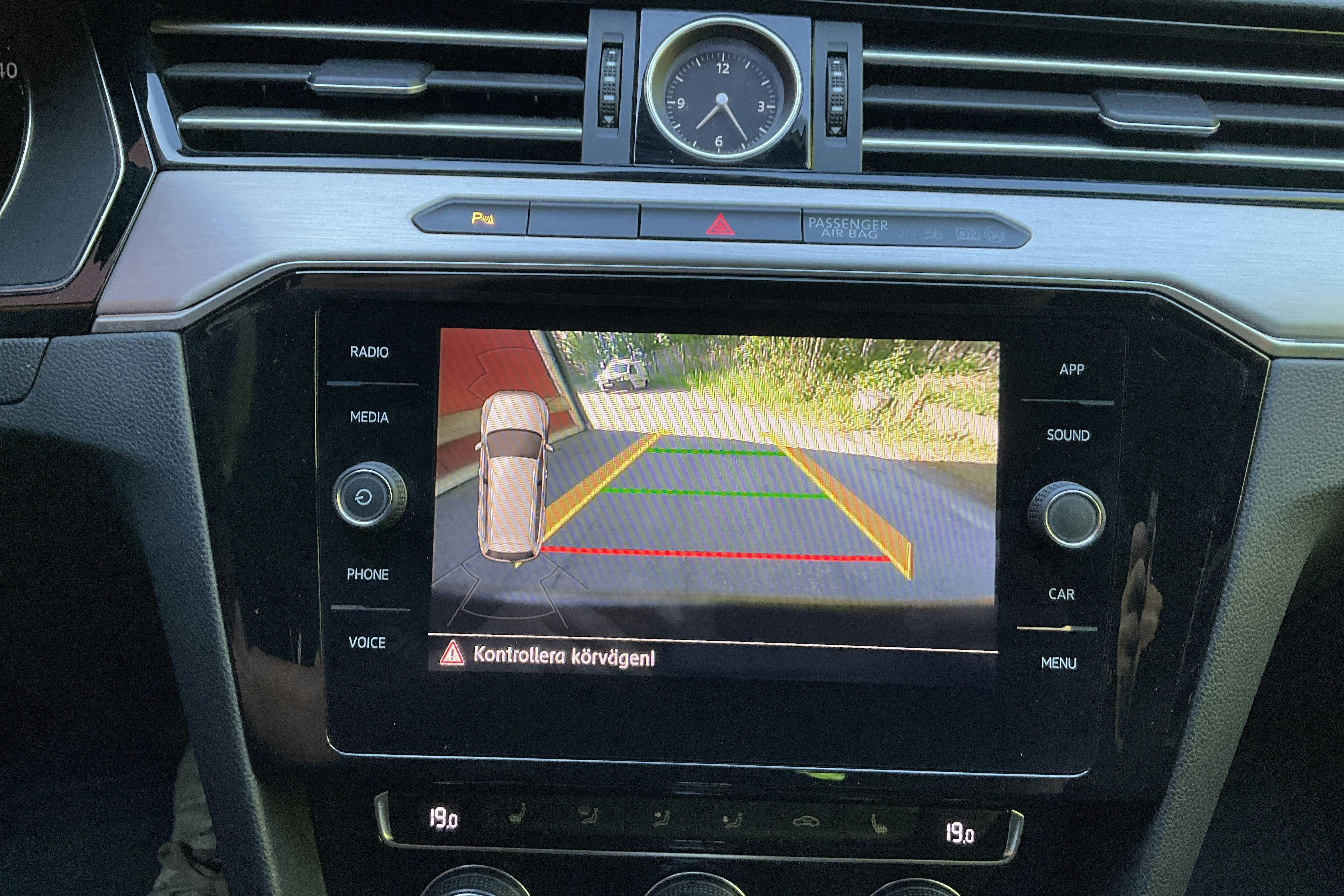 VW Passat 1.4 Plug-in-Hybrid Sportscombi (218hk) - 9 865 mil - Automat - Dark Grey - 2018