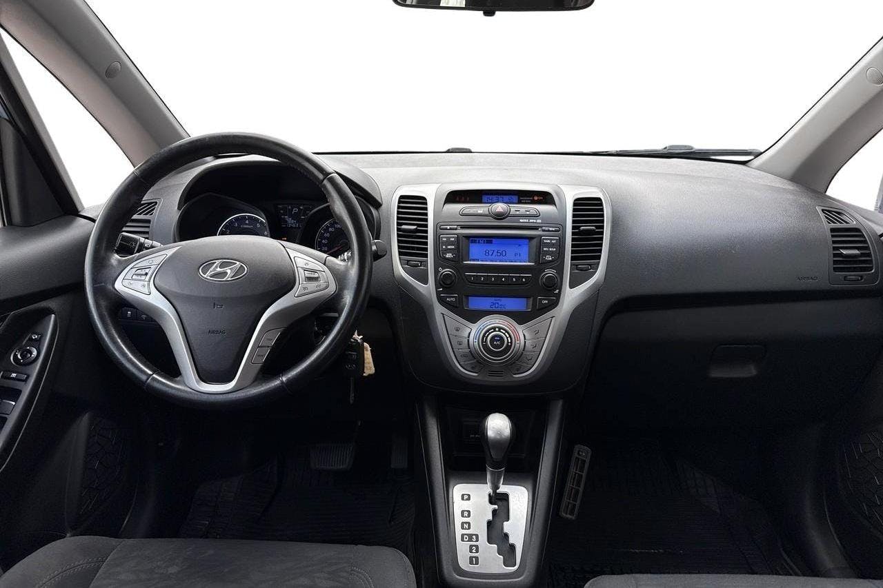 Hyundai ix20 1.6 (125hk) - 134 630 km - Automaatne - Light Blue - 2011
