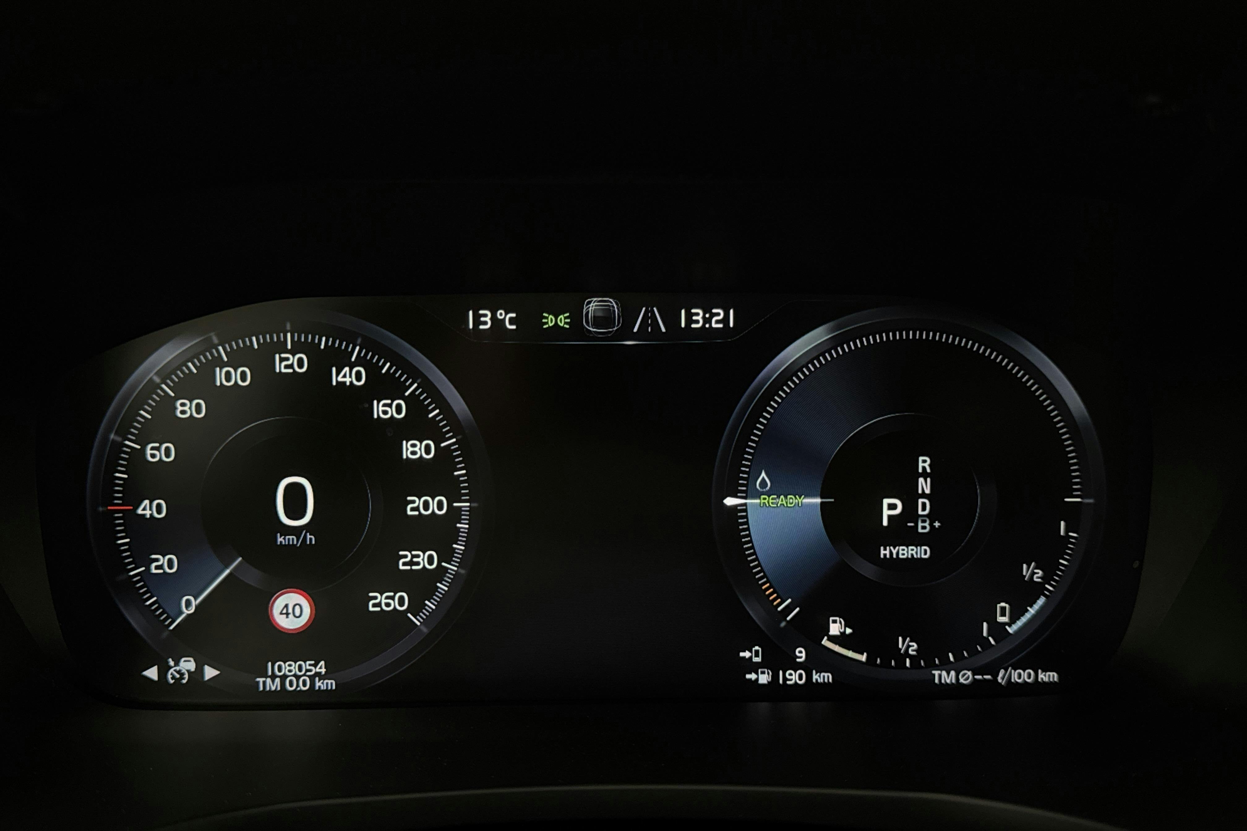 Volvo S60 T8 AWD Twin Engine Polestar Engineered (405hk) - 10 805 mil - Automat - vit - 2020