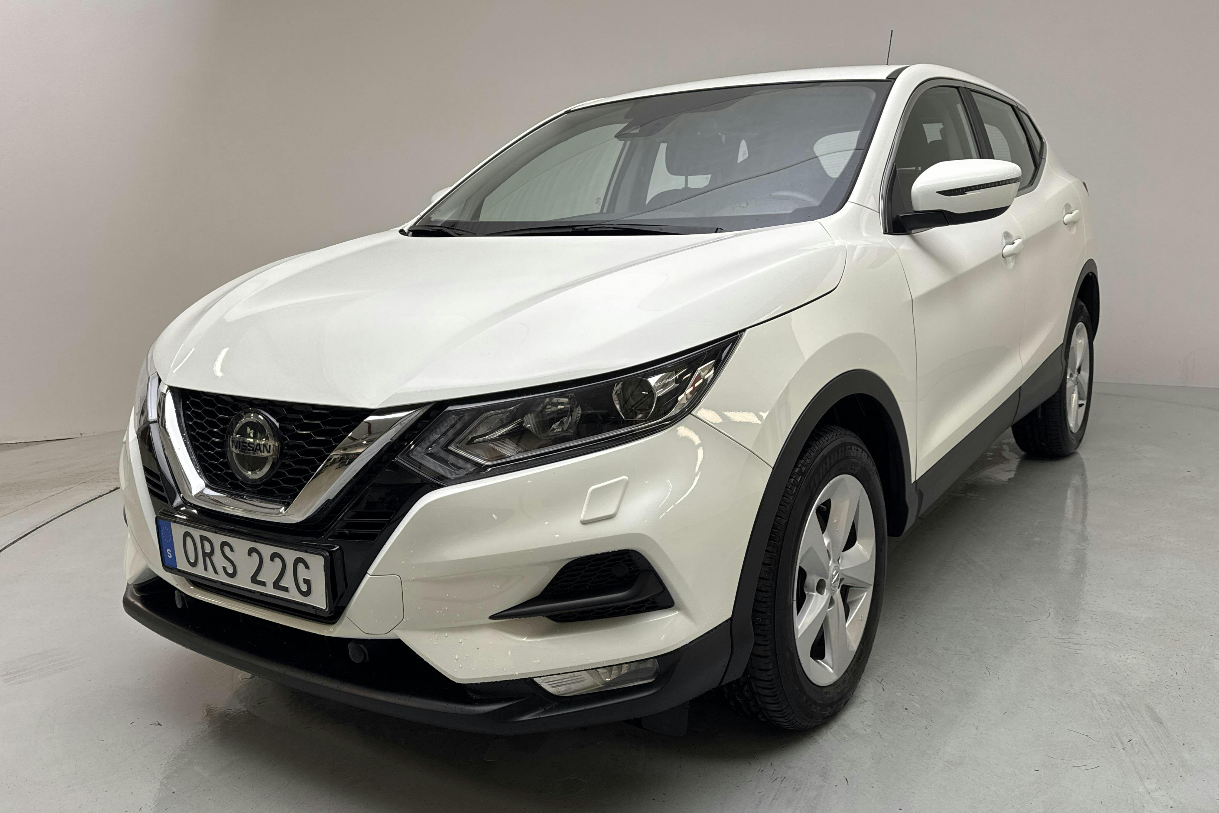 Nissan Qashqai 1.3 DIG-T (160hk) - 5 898 mil - Automat - vit - 2021