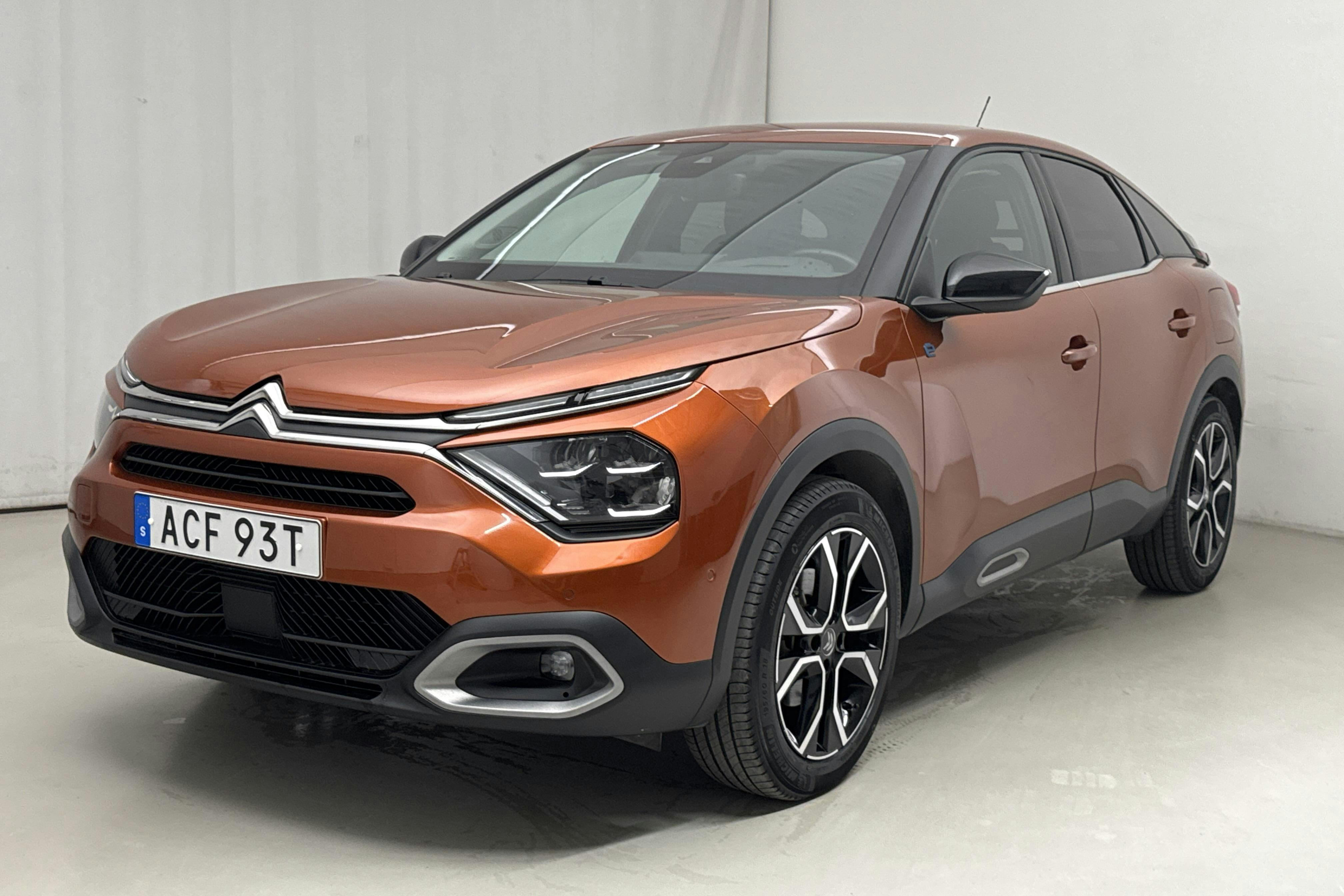 Citroën e-C4 50 kWh (136hk) - 43 300 km - Automatic - orange - 2022