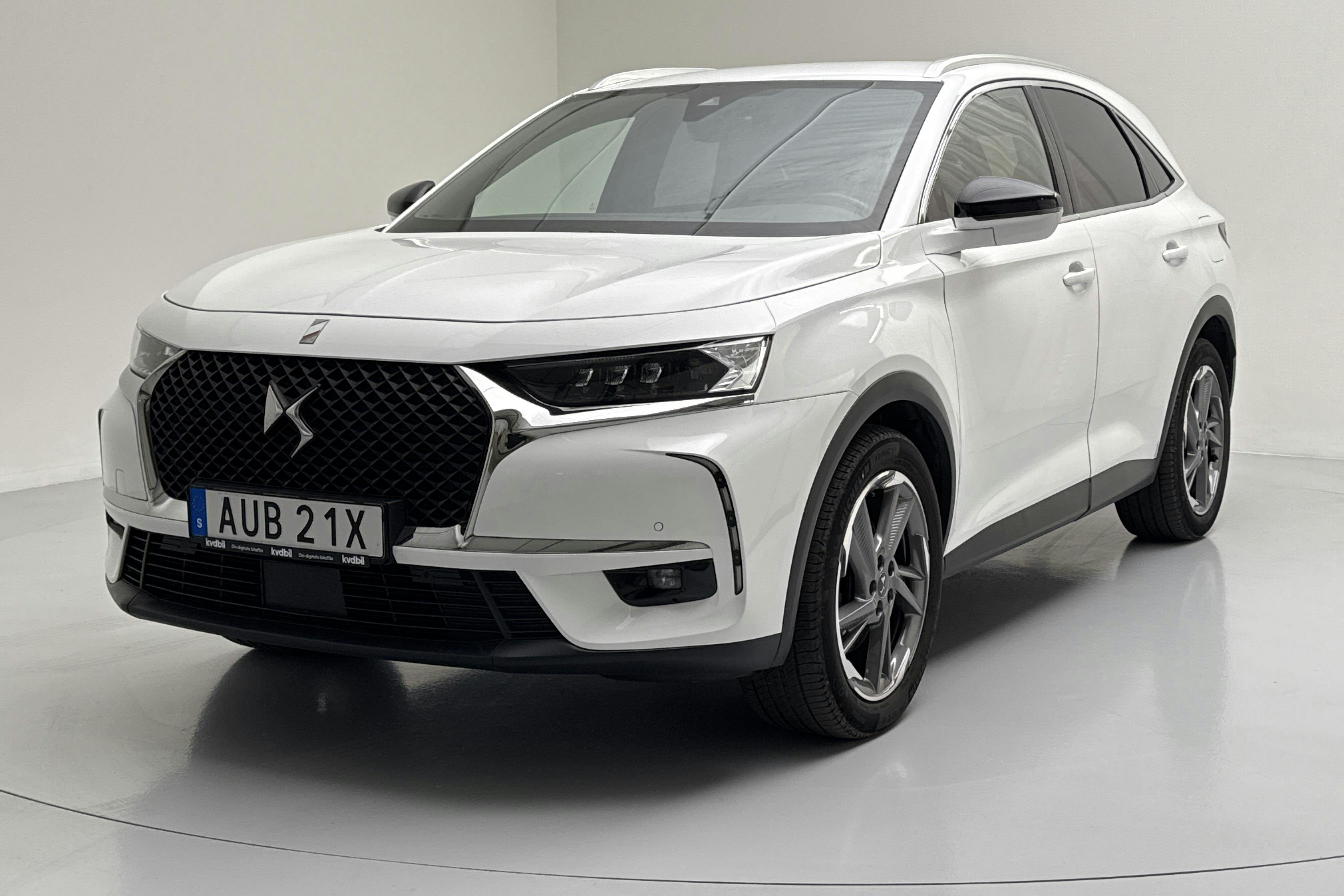 DS DS7 Crossback E-Tense PHEV (225hk) - 4 183 mil - Automat - vit - 2022