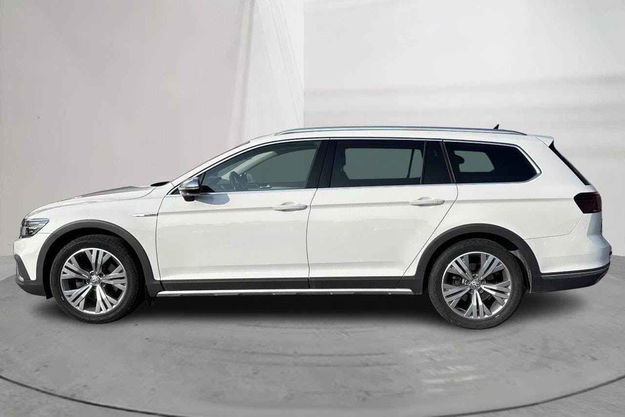 VW Passat Alltrack 2.0 TDI 4MOTION (190hk) - 15 947 mil - Automat - vit - 2020