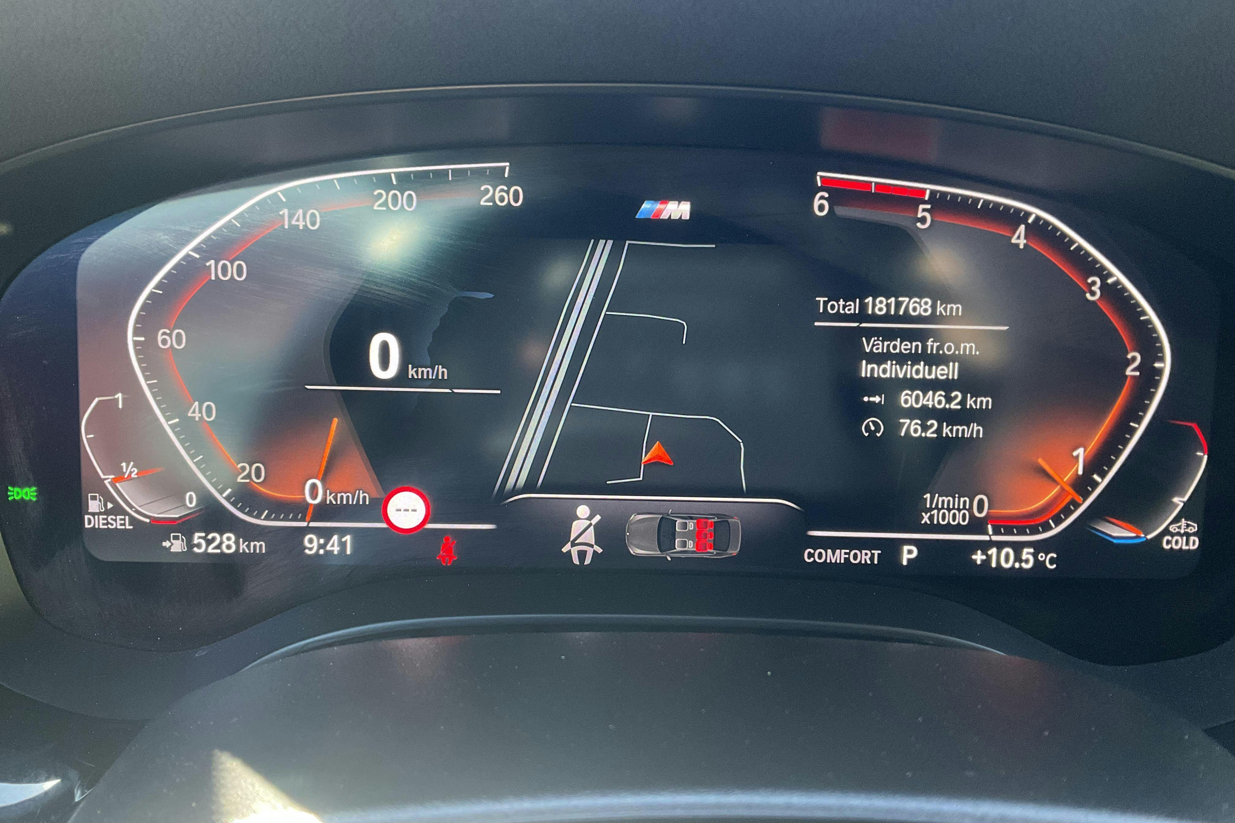 BMW 520d xDrive Touring, G31 LCI (190hk+11hk) - 18 176 mil - Automat - vit - 2021