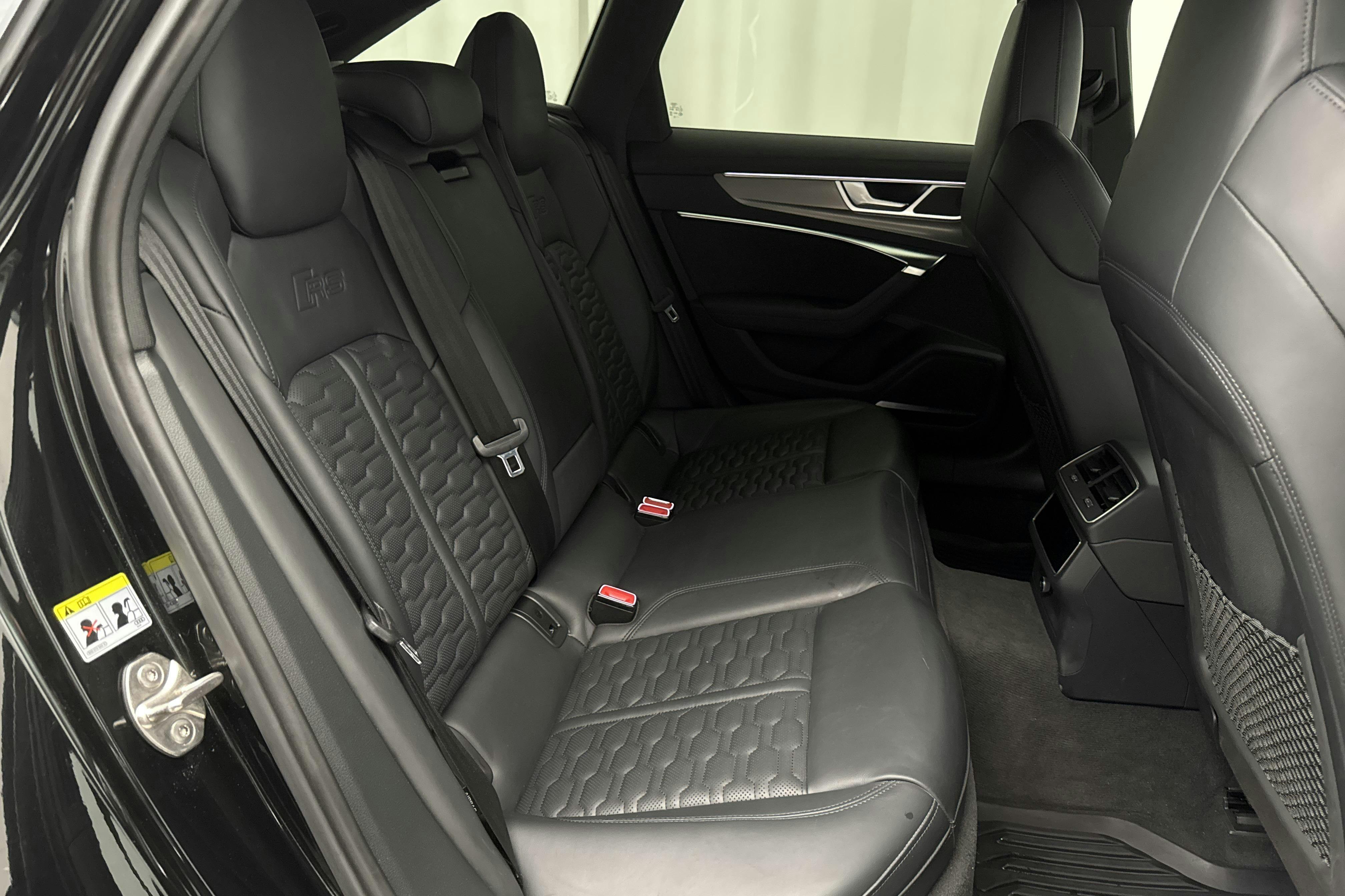 Audi RS6 Avant 4.0 TFSI quattro (600hk) - 5 786 mil - Automat - svart - 2023