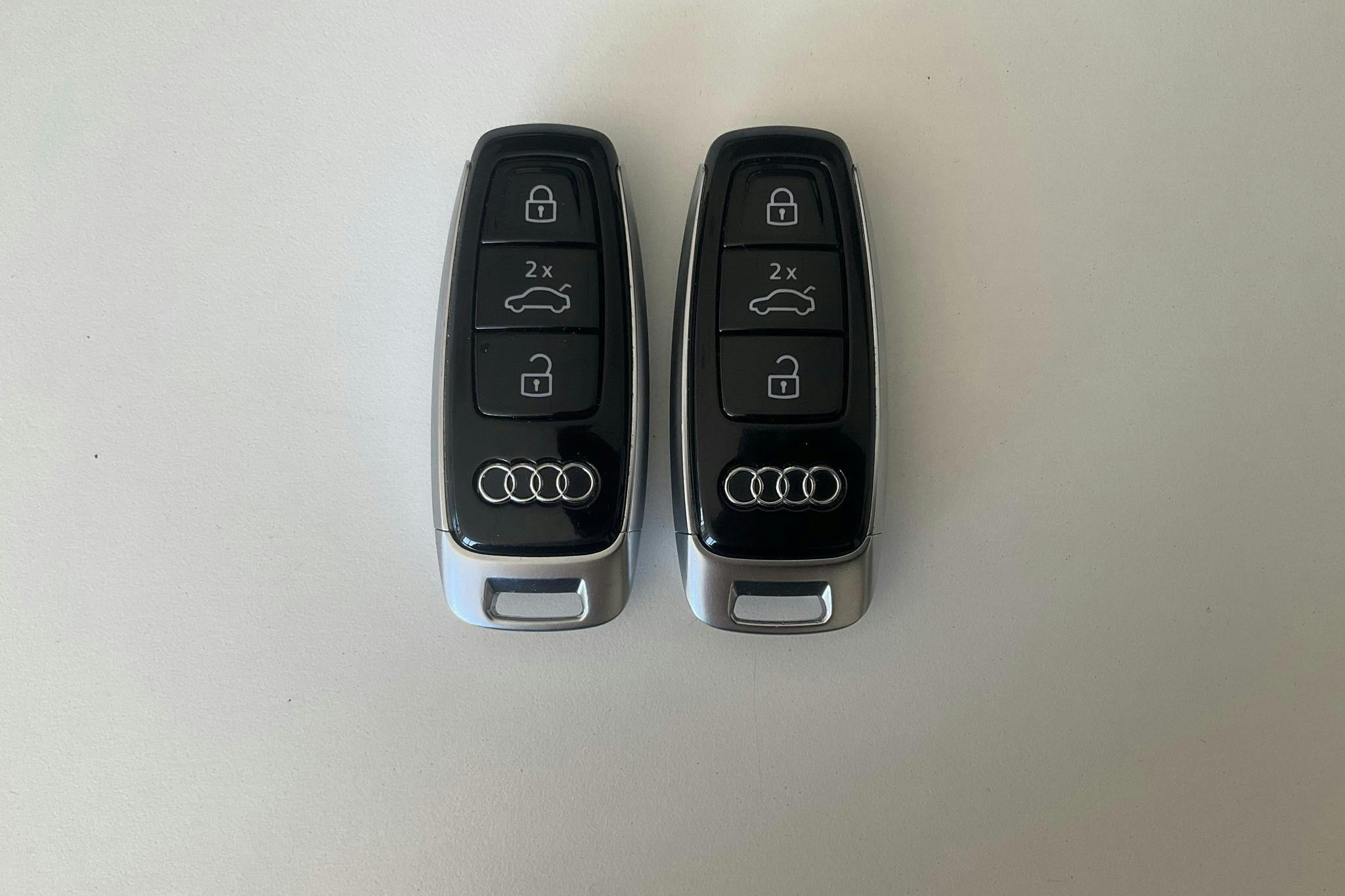 Audi RS6 Avant 4.0 TFSI quattro (600hk) - 5 786 mil - Automat - svart - 2023