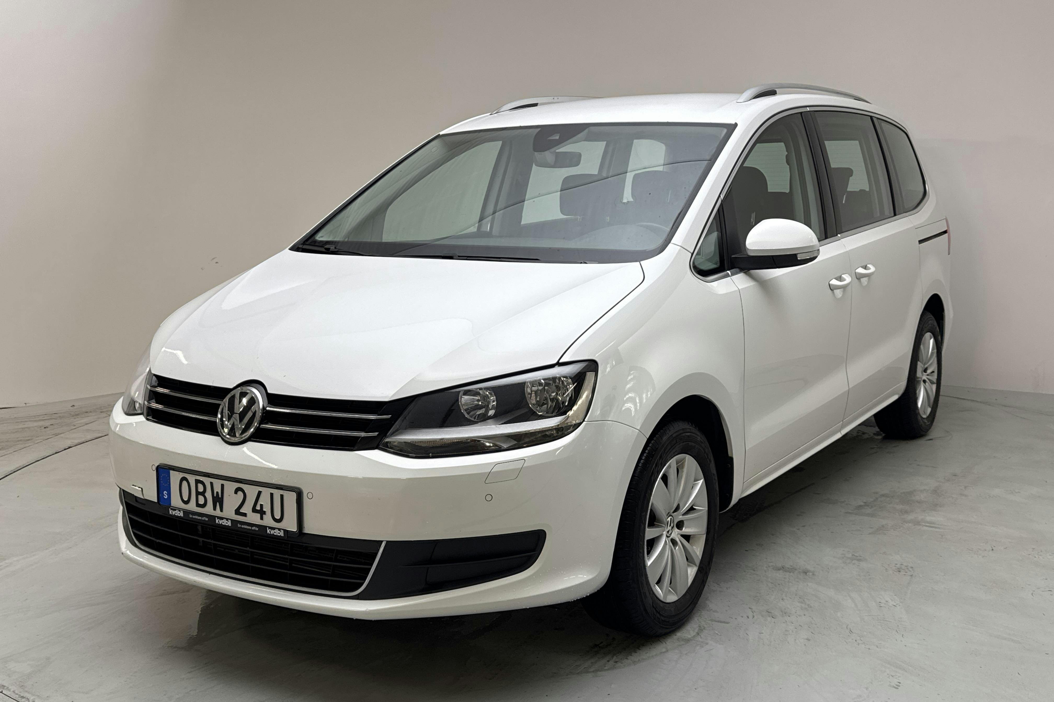 VW Sharan 1.4 TSI (150hk) - 14 317 mil - Automat - vit - 2020