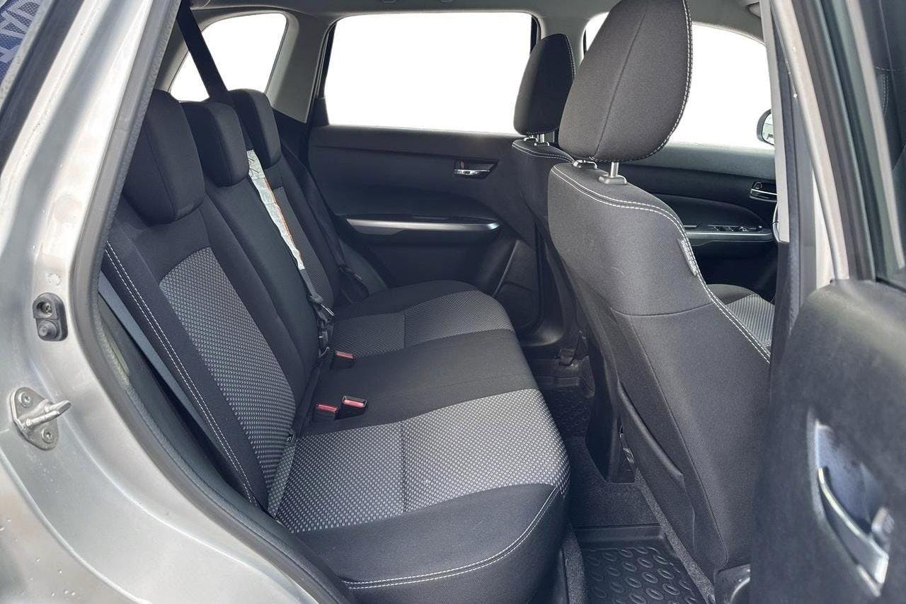 Suzuki Vitara 1.4T Boosterjet Hybrid Allgrip 4x4 (129hk) - 24 806 mil - Automat - grå - 2021