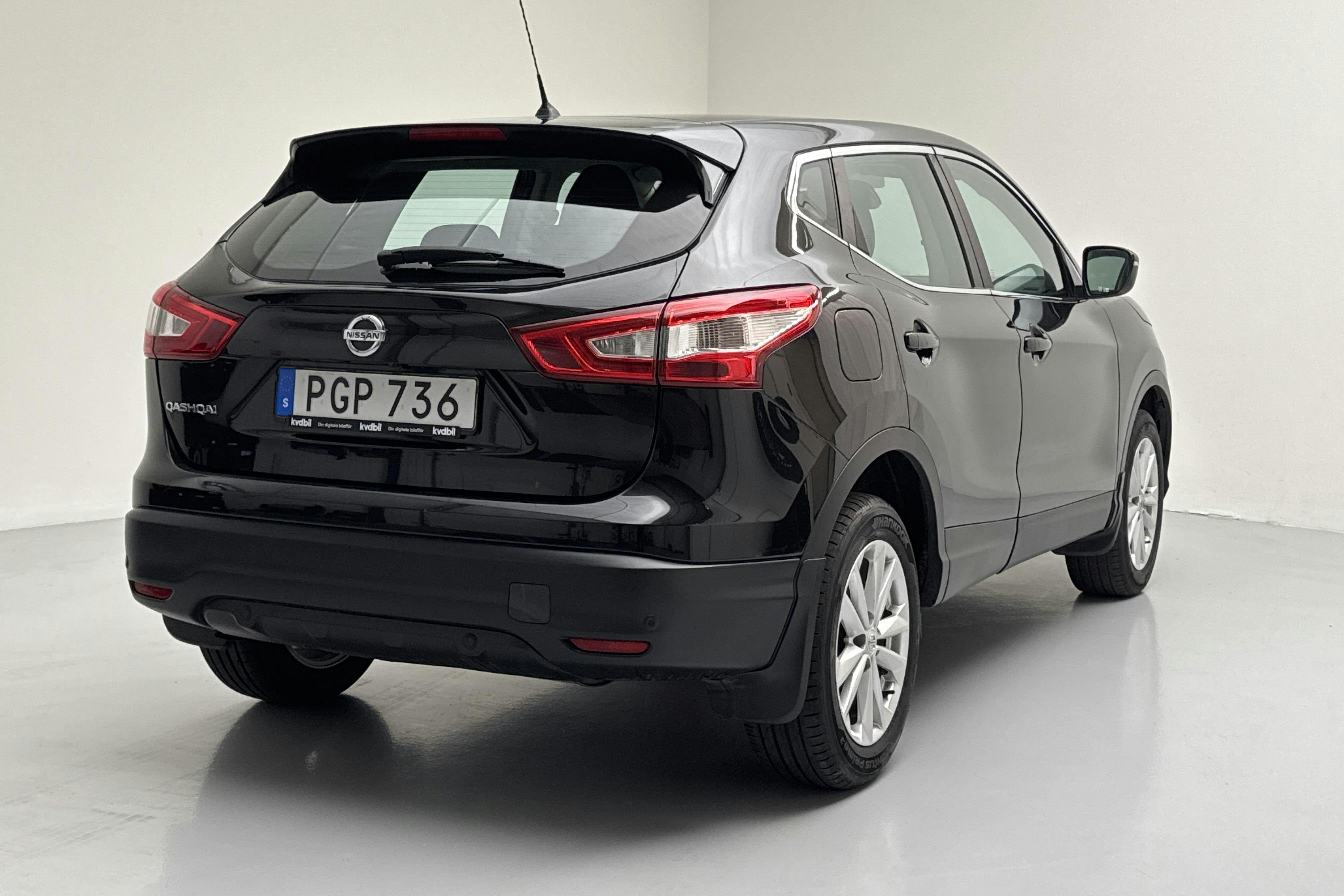 Nissan Qashqai 1.2 (115hk) - 16 933 mil - Automat - svart - 2017