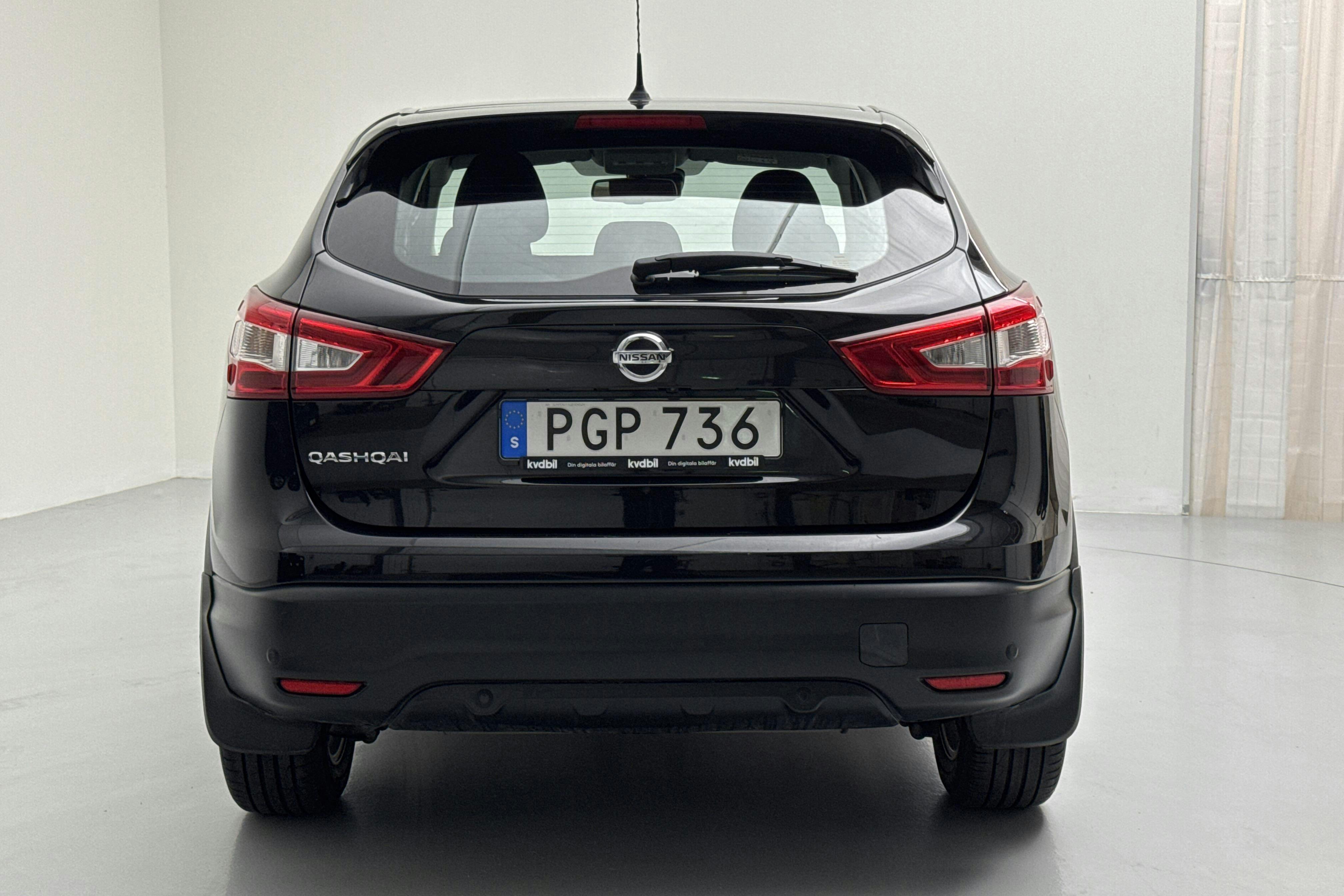 Nissan Qashqai 1.2 (115hk) - 16 933 mil - Automat - svart - 2017