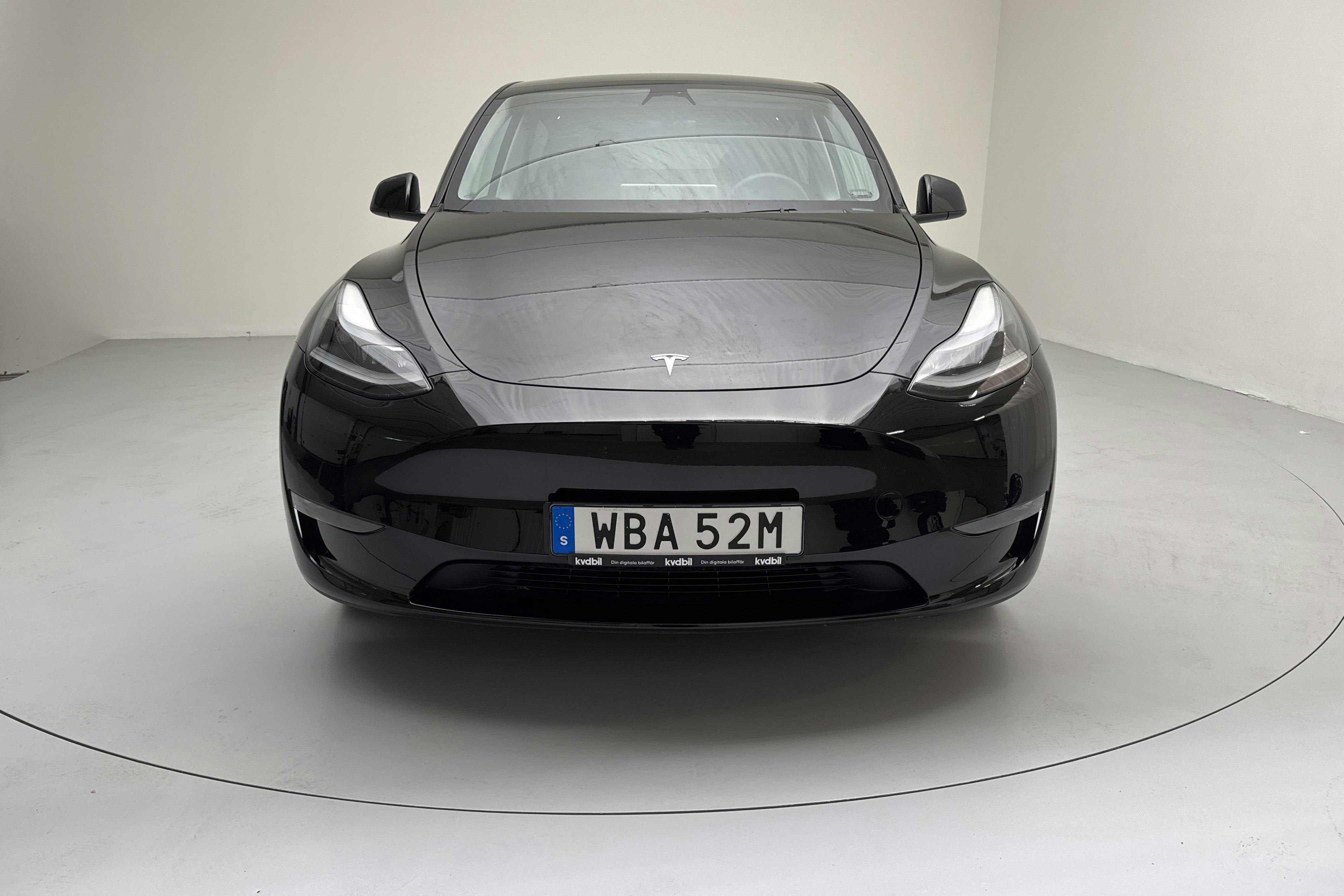 Tesla Model Y Performance Dual Motor AWD - 1 346 mil - Automat - svart - 2024