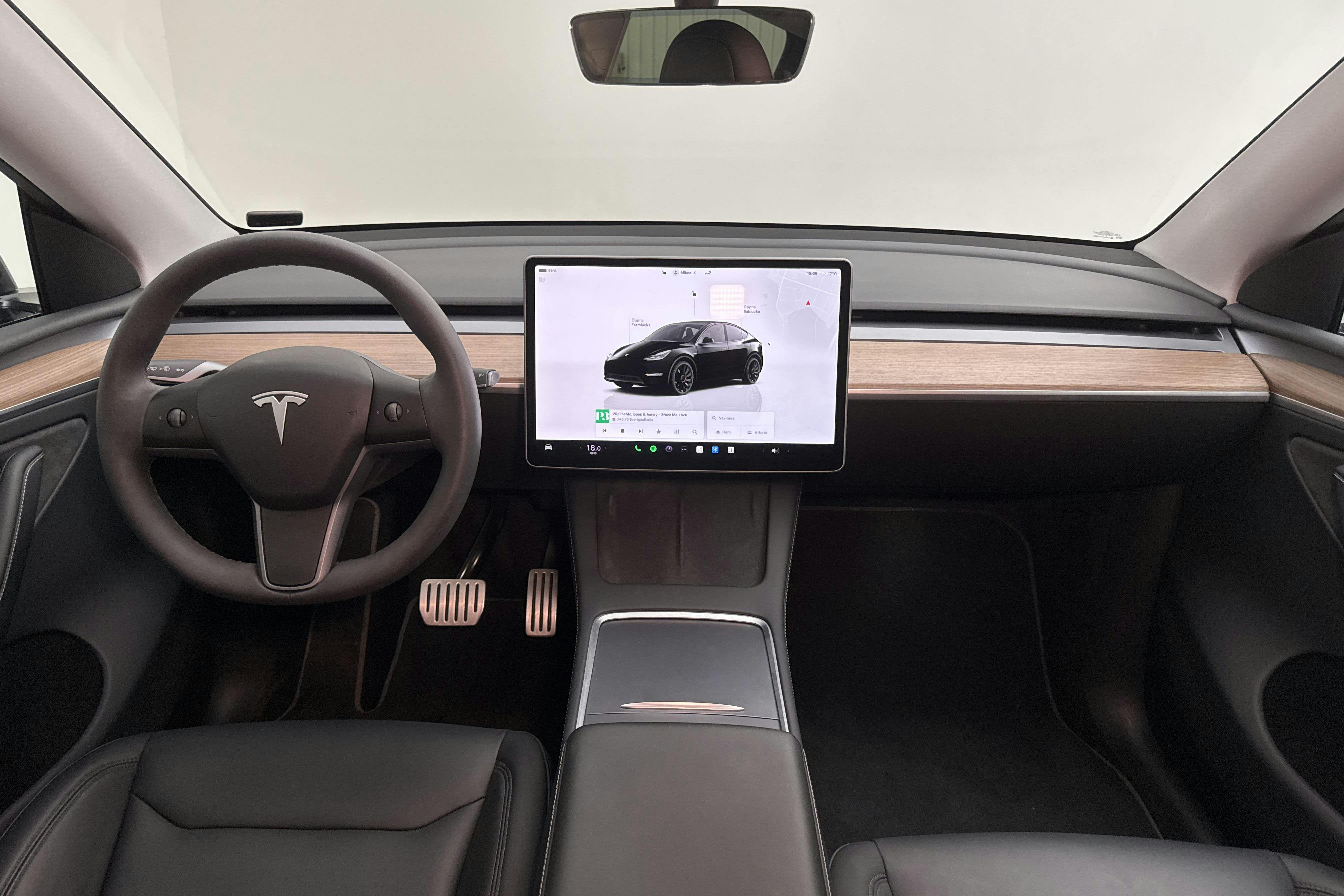 Tesla Model Y Performance Dual Motor AWD - 1 346 mil - Automat - svart - 2024