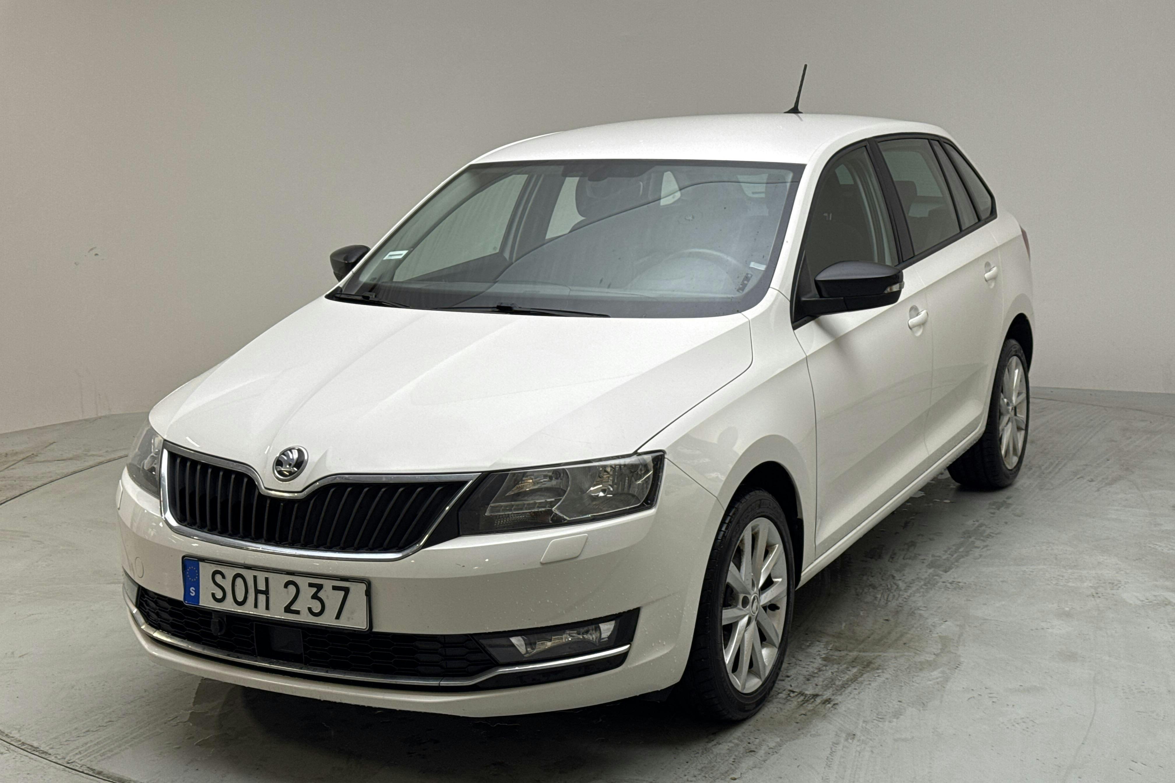 Skoda Rapid 1.4 TDI Spaceback (90hk) - 7 712 mil - Manuell - vit - 2018