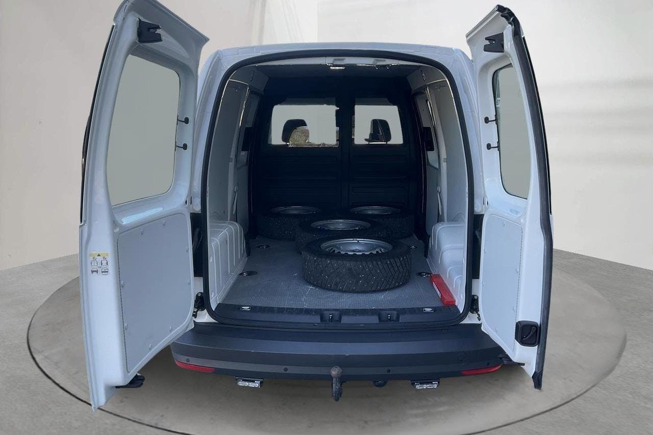 VW Caddy 2.0 TDI Maxi Skåp (102hk) - 1 310 mil - Automat - vit - 2020