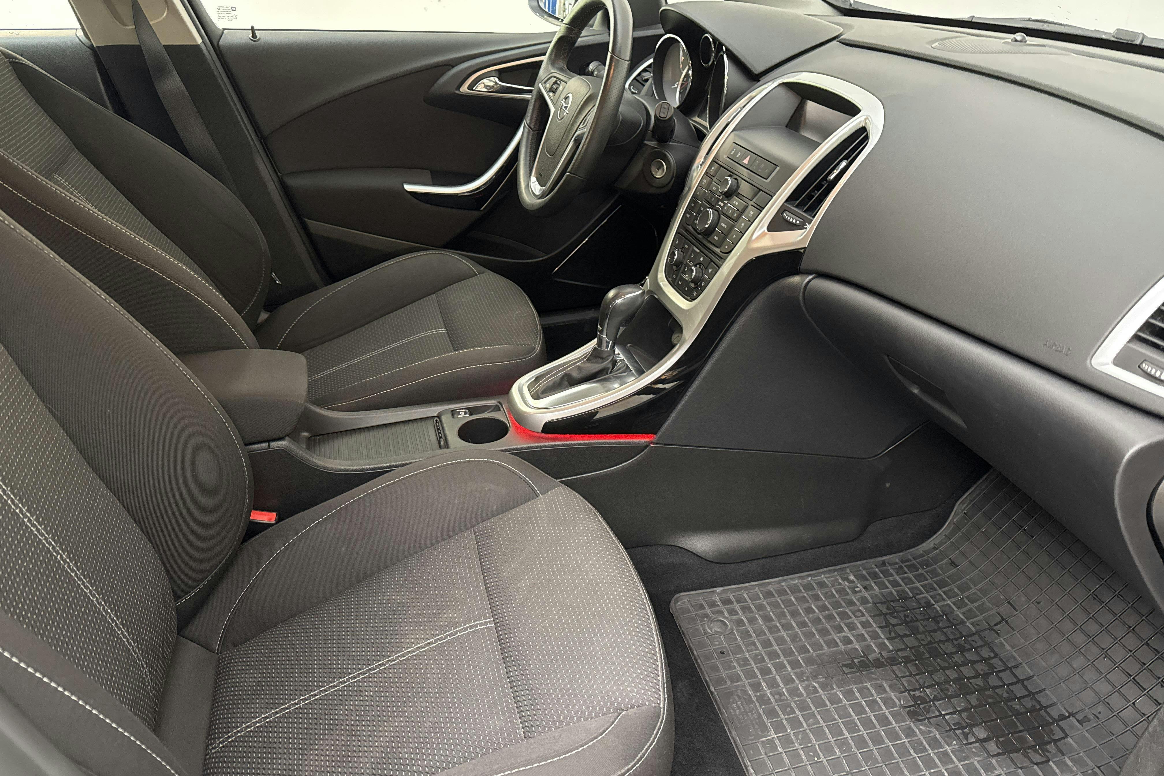 Opel Astra 1.4 Turbo ECOTEC 5dr (140hk) - 8 030 mil - Automat - Dark Blue - 2011