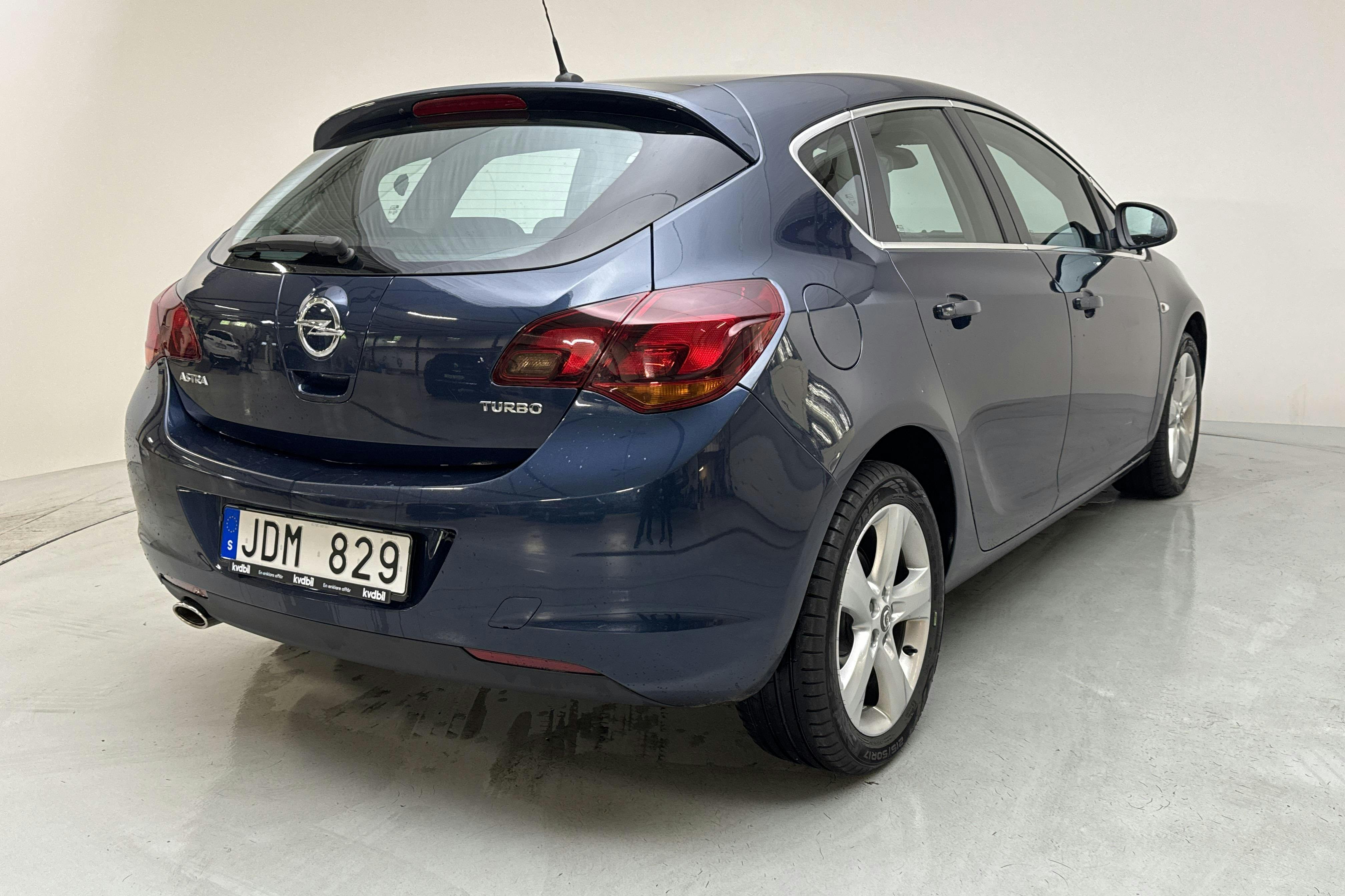 Opel Astra 1.4 Turbo ECOTEC 5dr (140hk) - 8 030 mil - Automat - Dark Blue - 2011