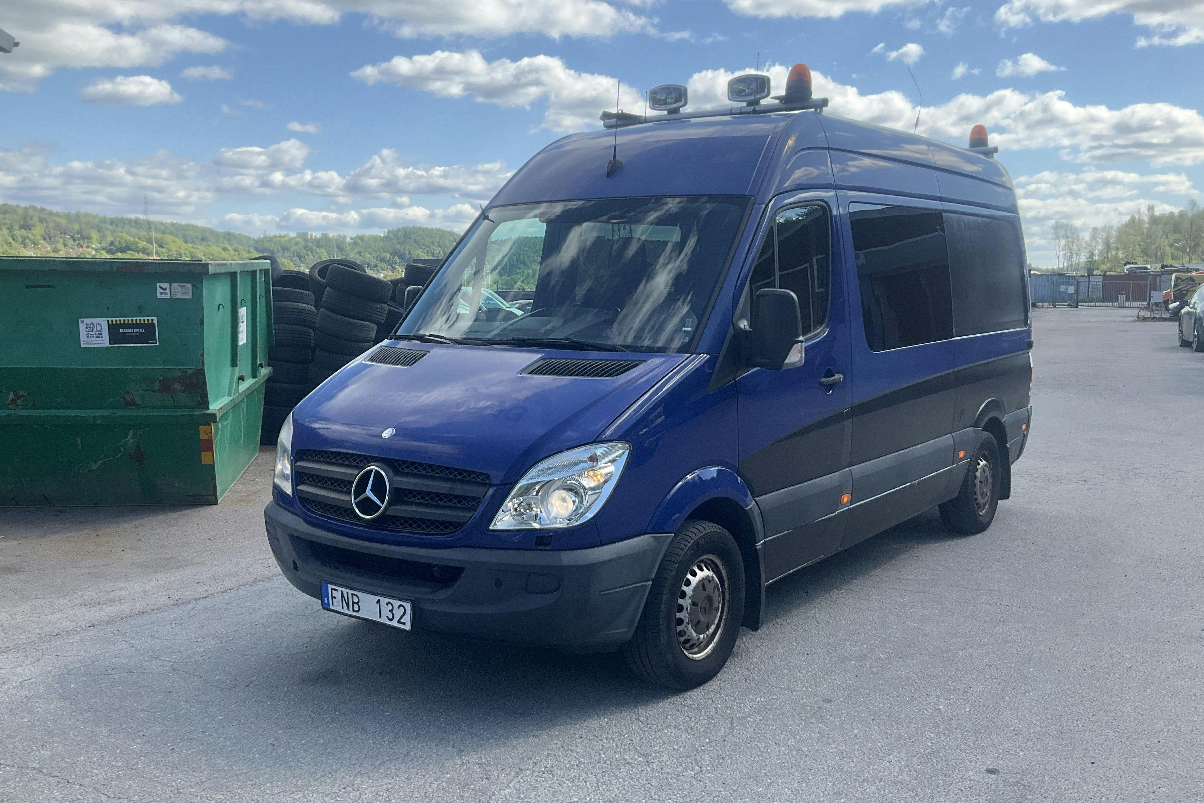 Mercedes Sprinter 315 CDI (150hk) - 129 980 km - Automaatne - sinine - 2007