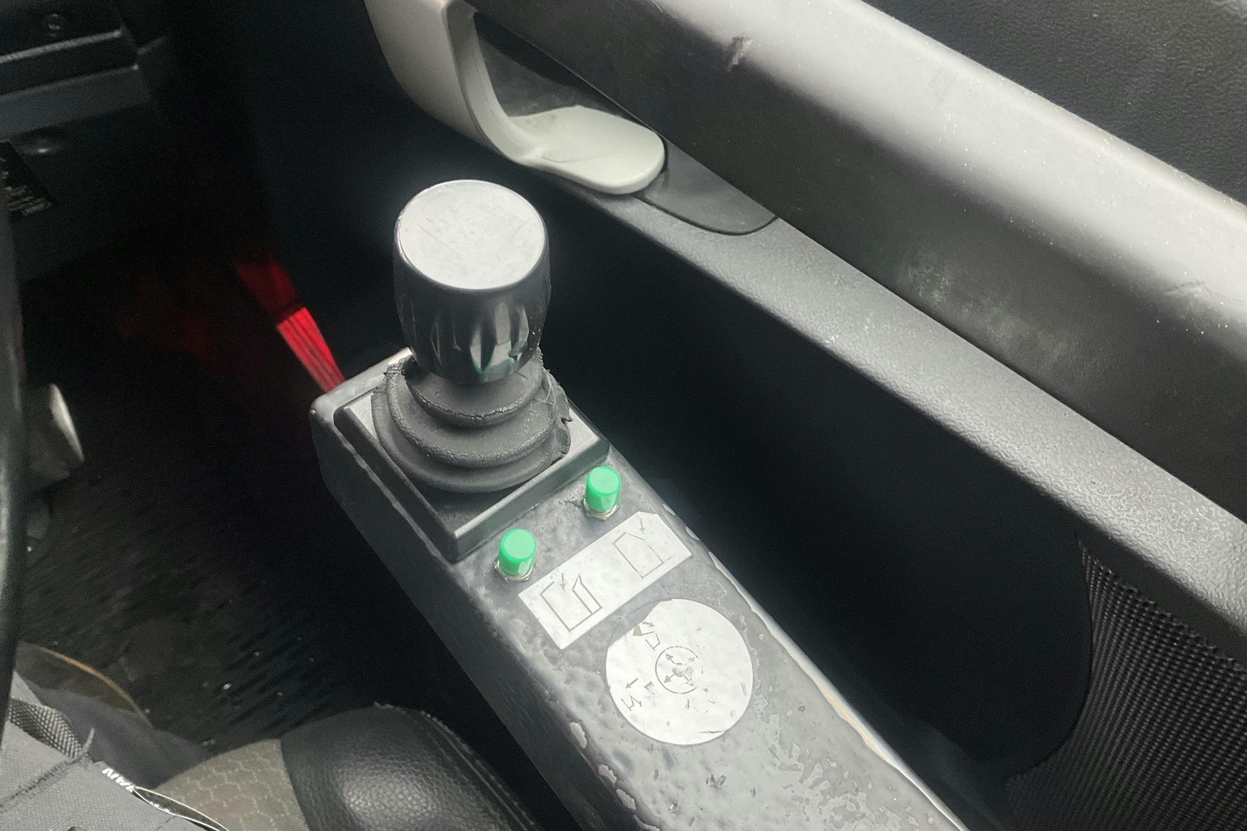 SCANIA P340LB - Högerstyrd - 175 133 km - Automat - 2016