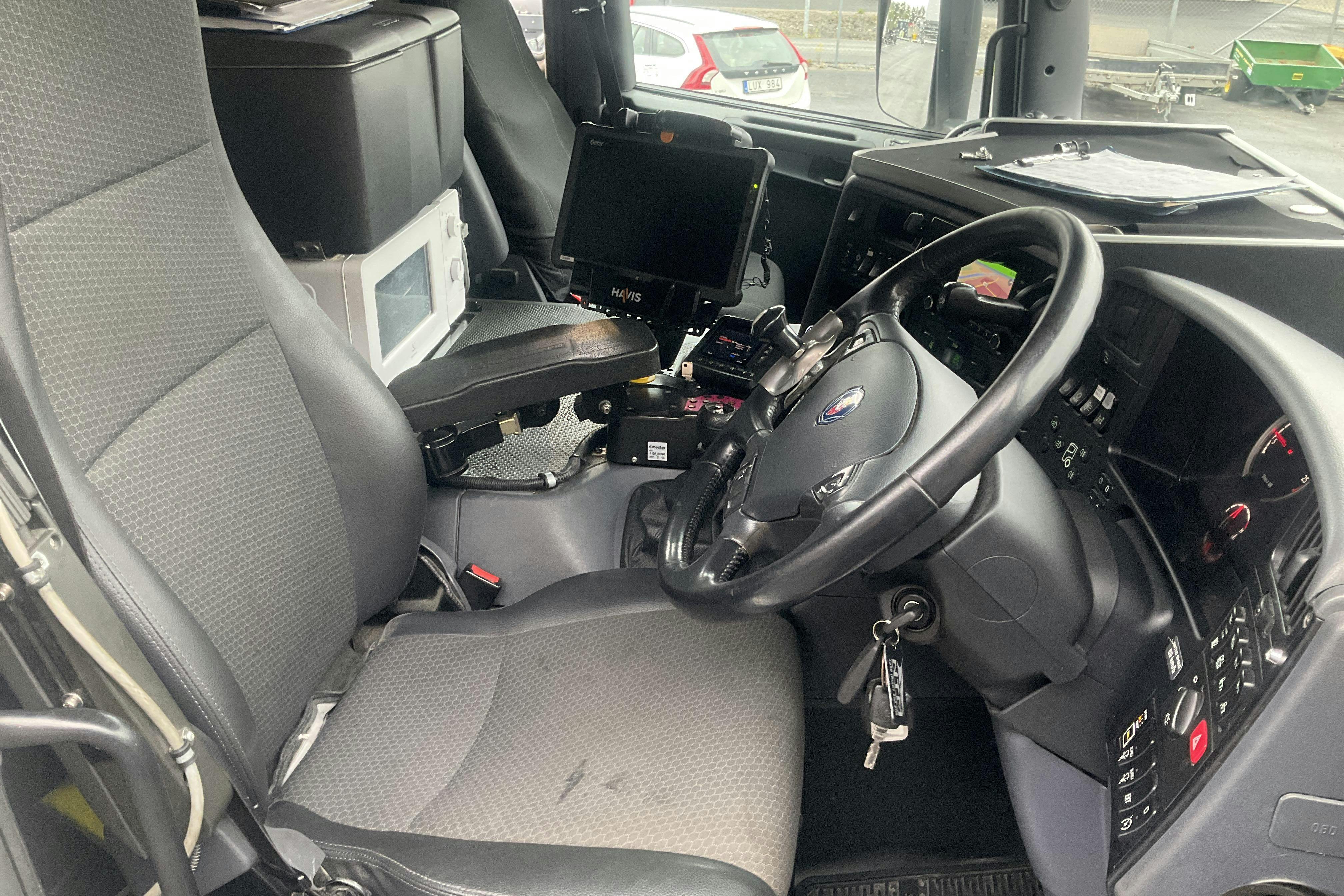 SCANIA P340LB - Högerstyrd - 175 133 km - Automat - 2016