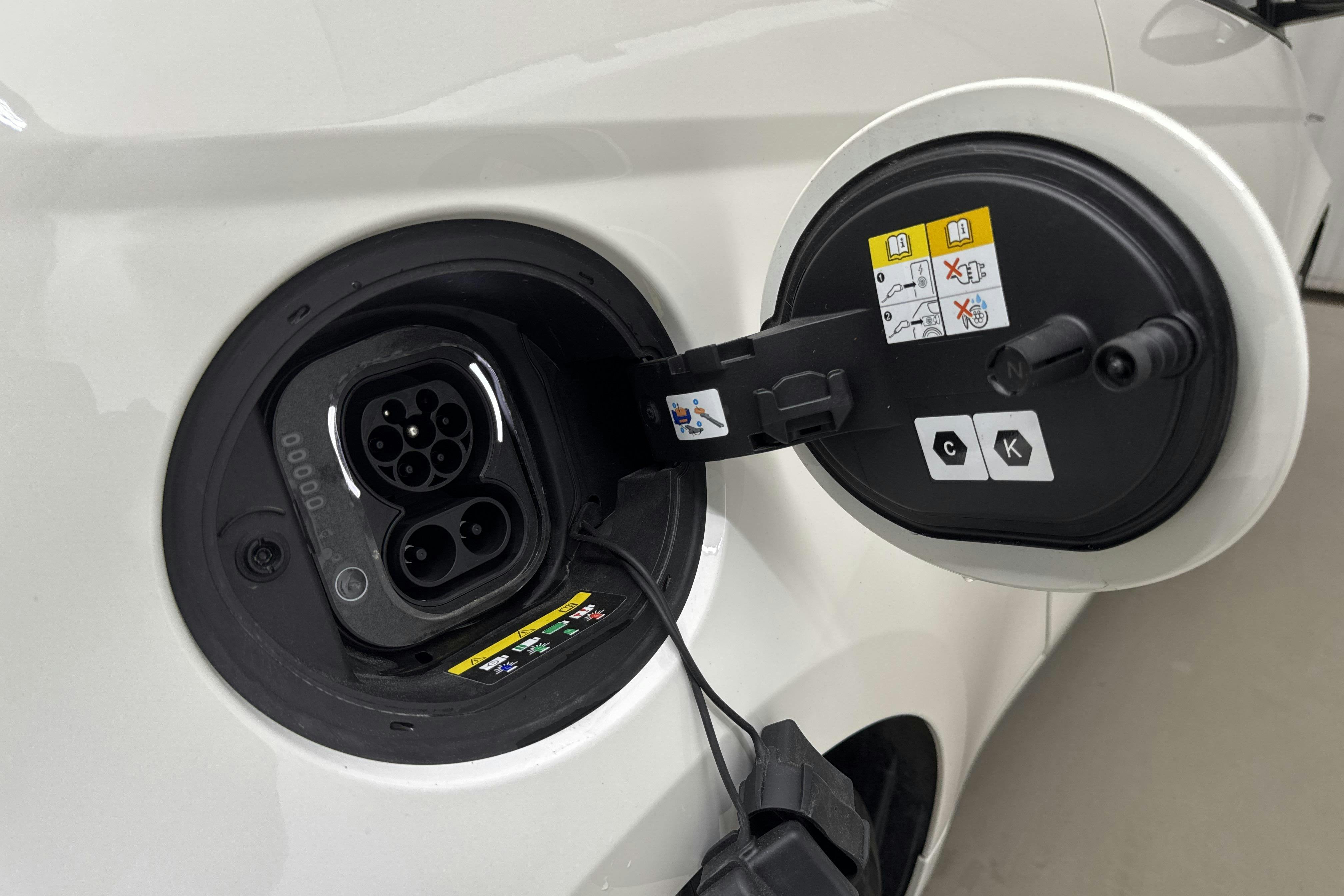 Fiat 500e (118hk) - 734 mil - Automat - vit - 2023