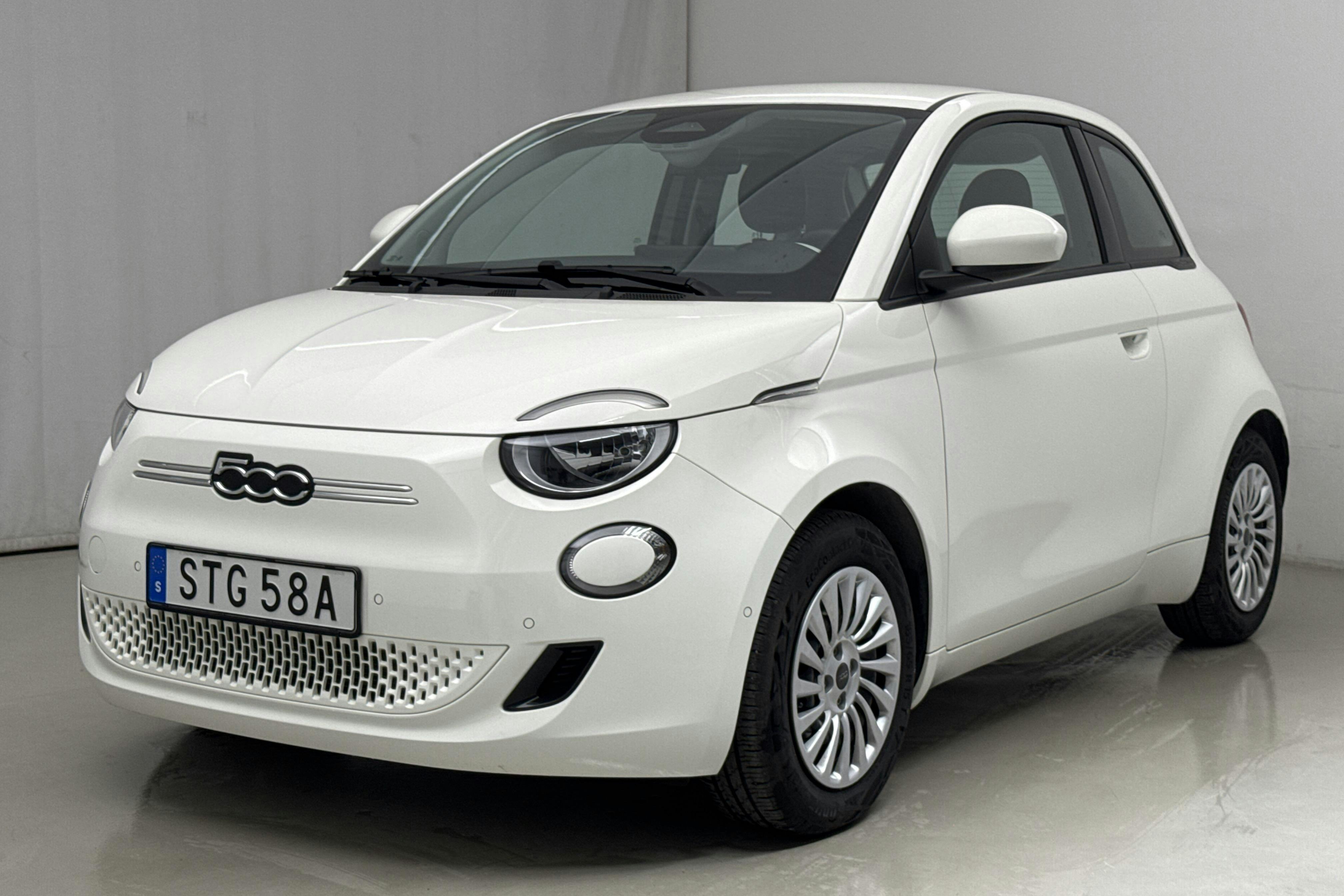 Fiat 500e (118hk) - 7 340 km - Automatic - white - 2023
