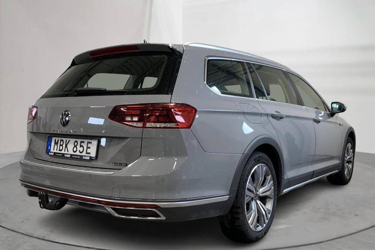 VW Passat Alltrack 2.0 TDI Sportscombi 4Motion (200hk) - 3 532 mil - Automat - grå - 2024