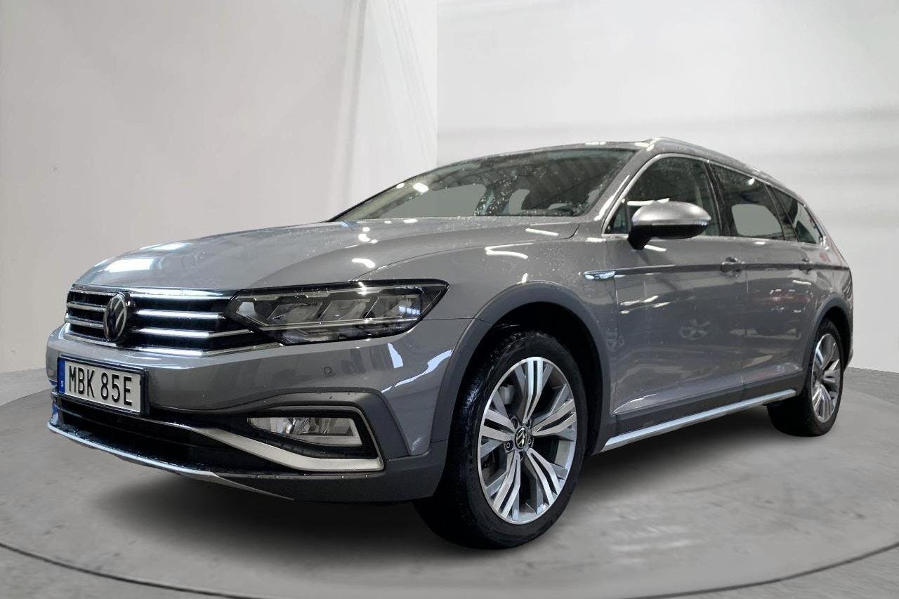 VW Passat Alltrack 2.0 TDI Sportscombi 4Motion (200hk) - 3 532 mil - Automat - grå - 2024
