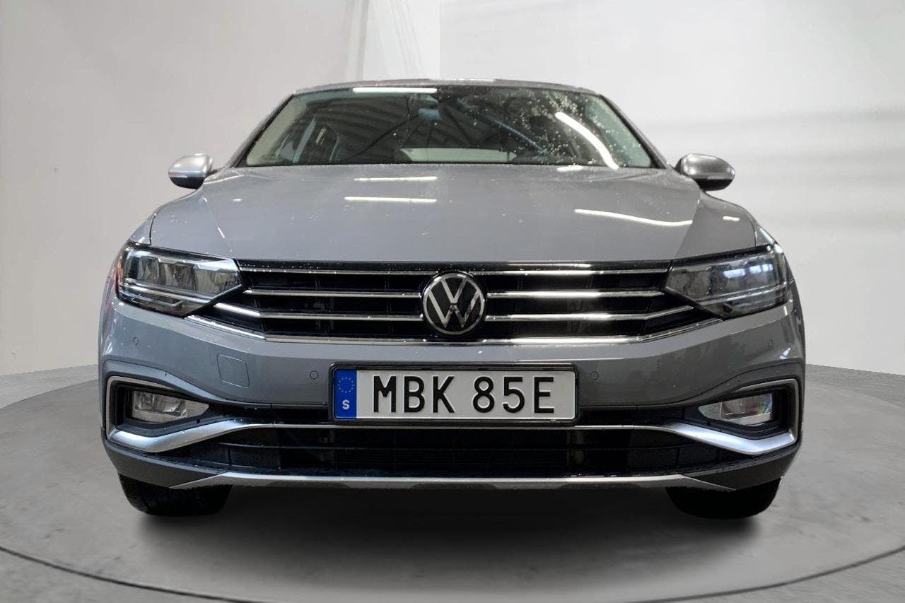 VW Passat Alltrack 2.0 TDI Sportscombi 4Motion (200hk) - 3 532 mil - Automat - grå - 2024