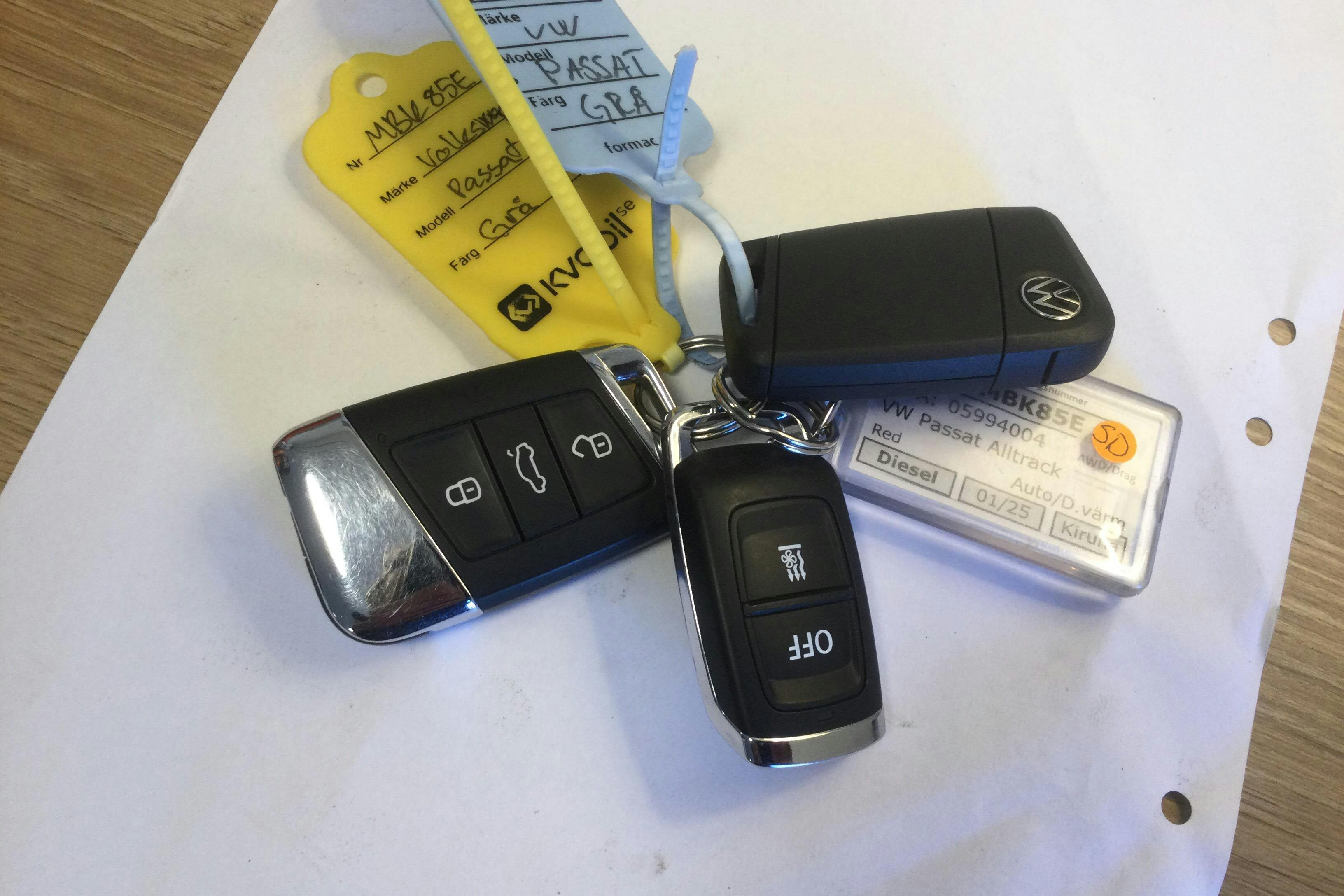 VW Passat Alltrack 2.0 TDI Sportscombi 4Motion (200hk) - 3 532 mil - Automat - grå - 2024
